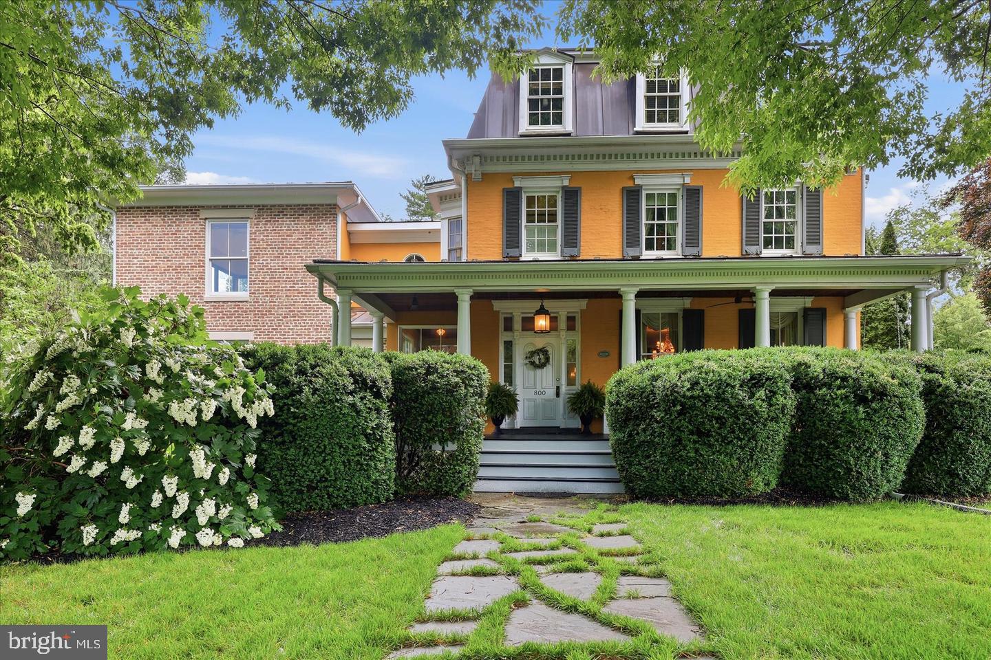 800 CARROLL PARKWAY