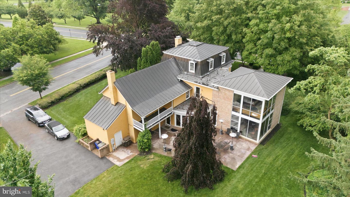800 CARROLL PARKWAY