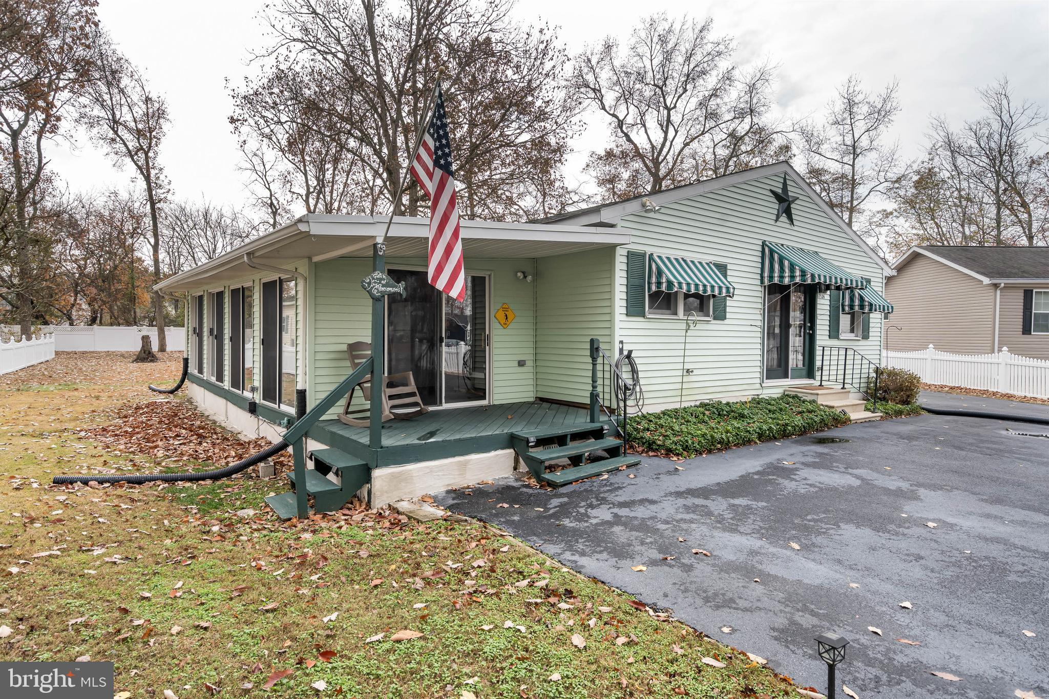 SHADYDELL PARK - Residential