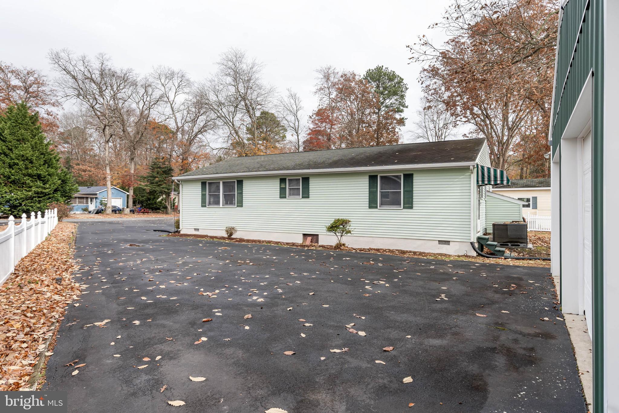 SHADYDELL PARK - Residential