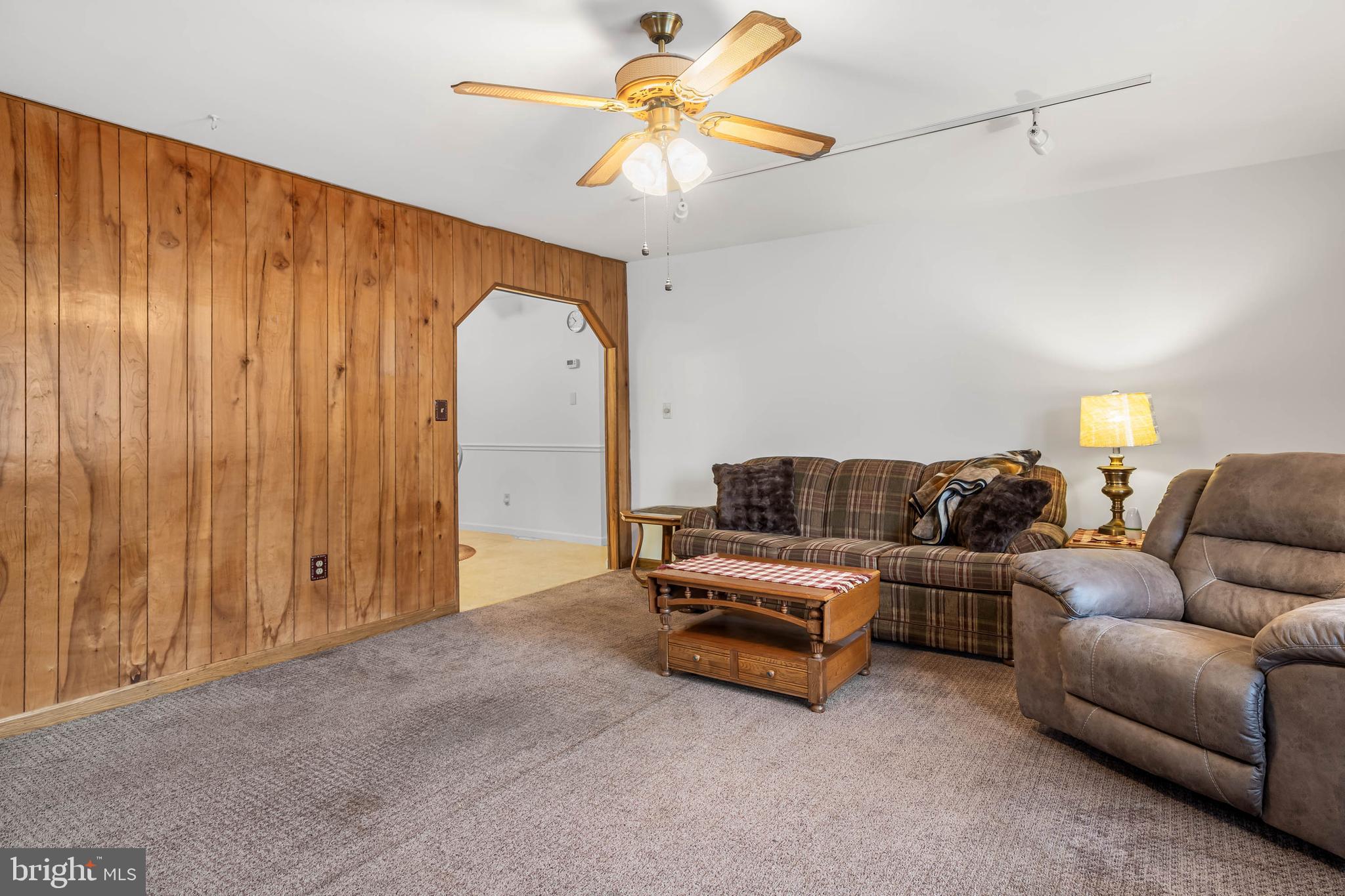 SHADYDELL PARK - Residential