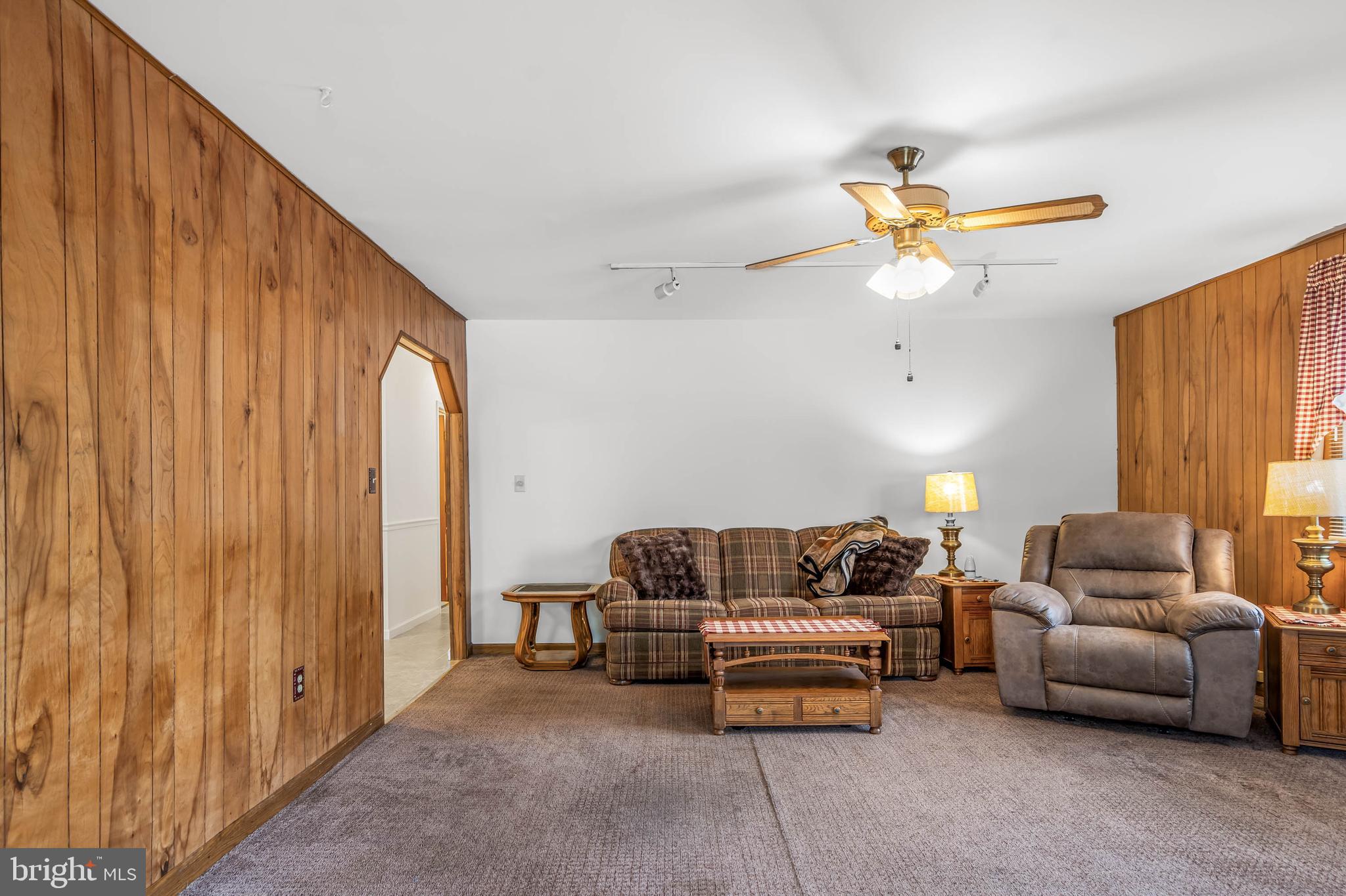 SHADYDELL PARK - Residential