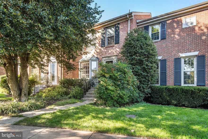 The one you’ve been waiting for! Large, all brick home in the heart of Fairfax City in the esteemed Assembly neighborhood. Updates galore (see below) and move-in ready! Large main floor with tons of natural light and incredible built-in bookshelves. Large, open basement with full bath and flat walkout. Classic, spacious bedrooms, including a beautiful primary suite. Great Fairfax City amenities include trash removal, and HOA covers all lawn mowing! Tons of parking!

Walk to Amazon Fresh, Andy’s Pizza, Compass Coffee and more, and just 5 minutes from the Vienna Metro Station. Conveniently located near 66 for quick access to Vienna, Mosaic, Tysons, and DC!

Updates include: HVAC 2020; Roof/Insulation 2020/21; Basement Sliding Door 2022; Paint, Recess Lighting, and Baseboards throughout the home 2023; Carpet (upper) 2019; Carpet (basement) 2021.

**Projector in basement does not convey!**