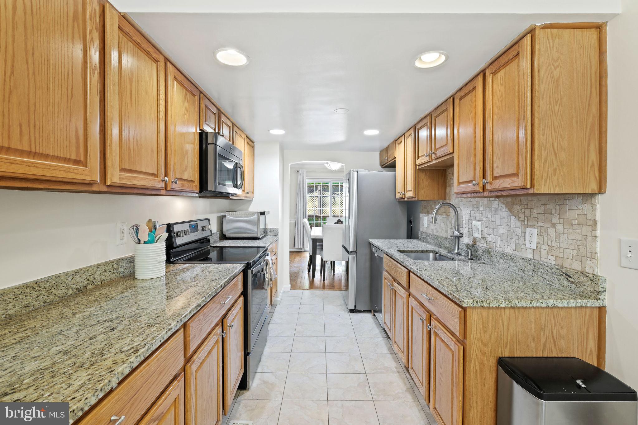 STRATTON COMMONS - Residential