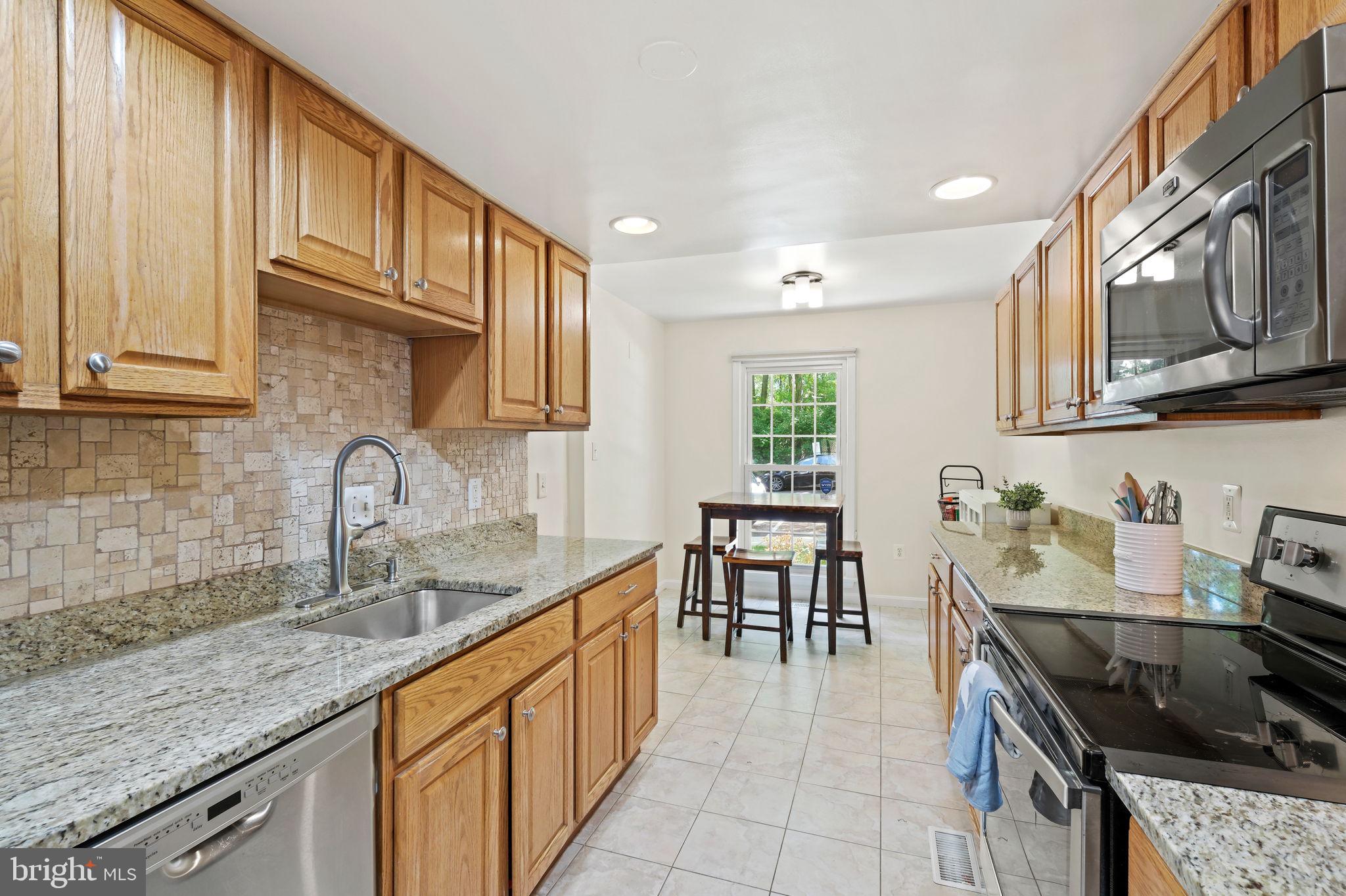 STRATTON COMMONS - Residential