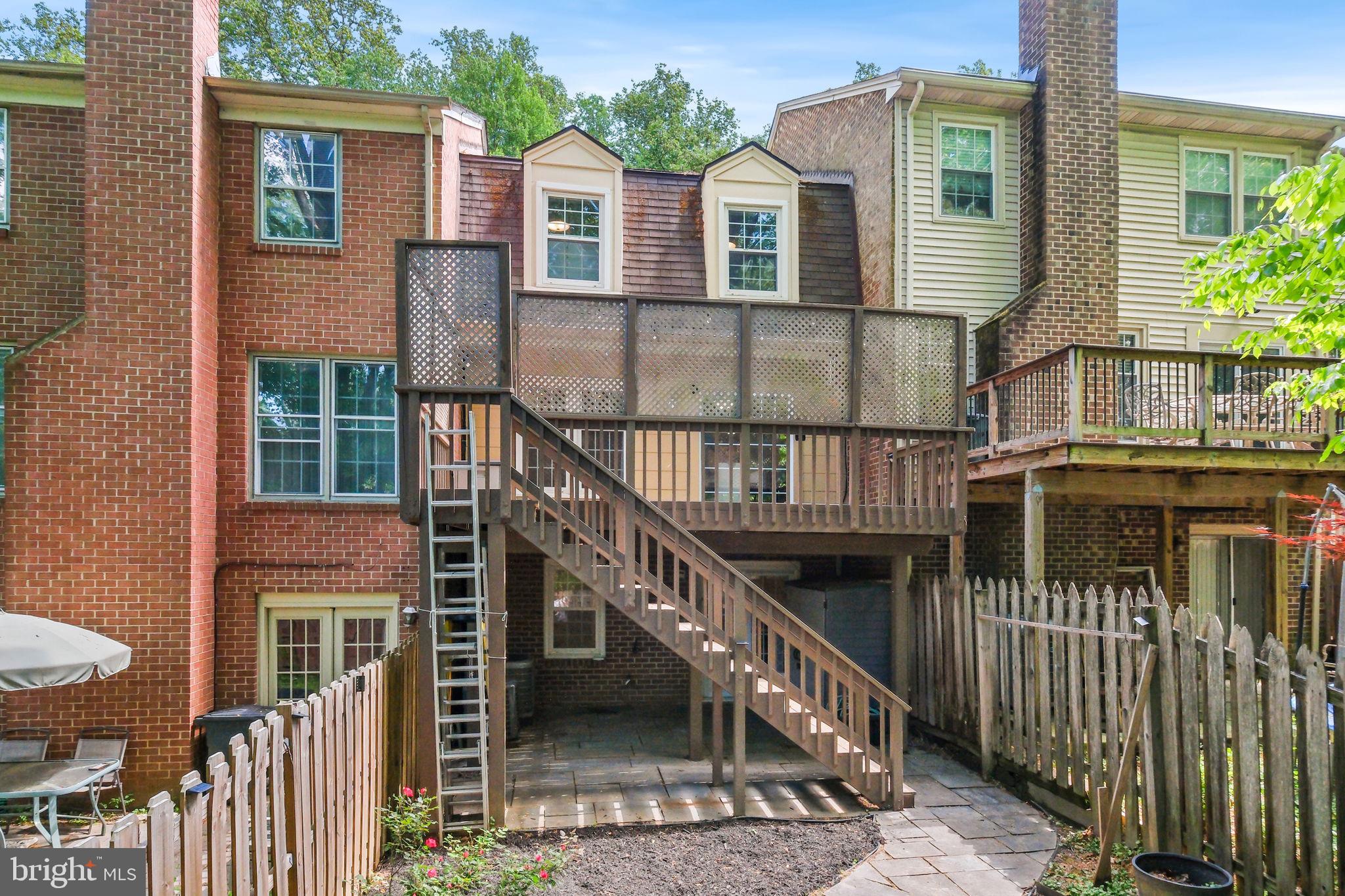 STRATTON COMMONS - Residential