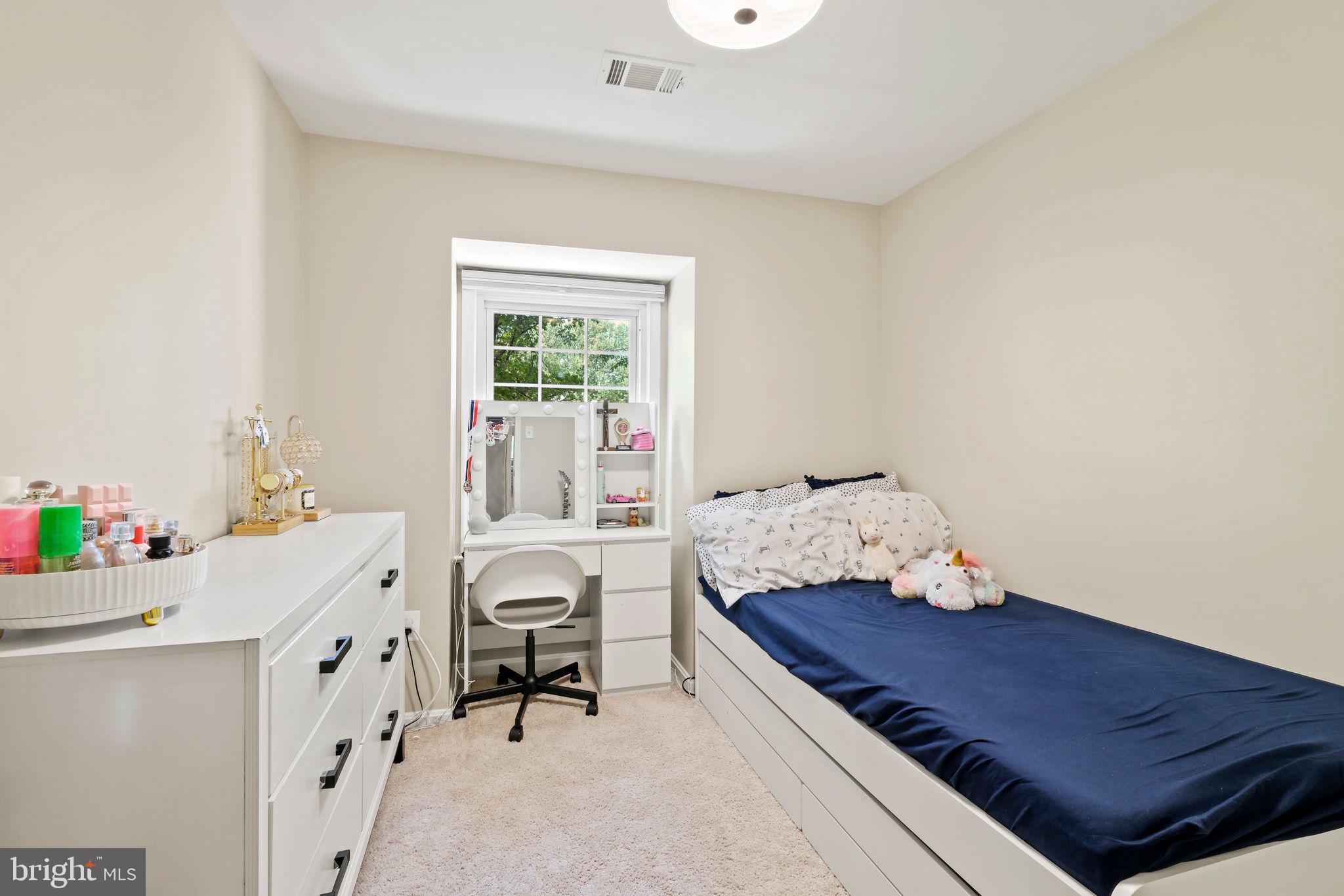 STRATTON COMMONS - Residential