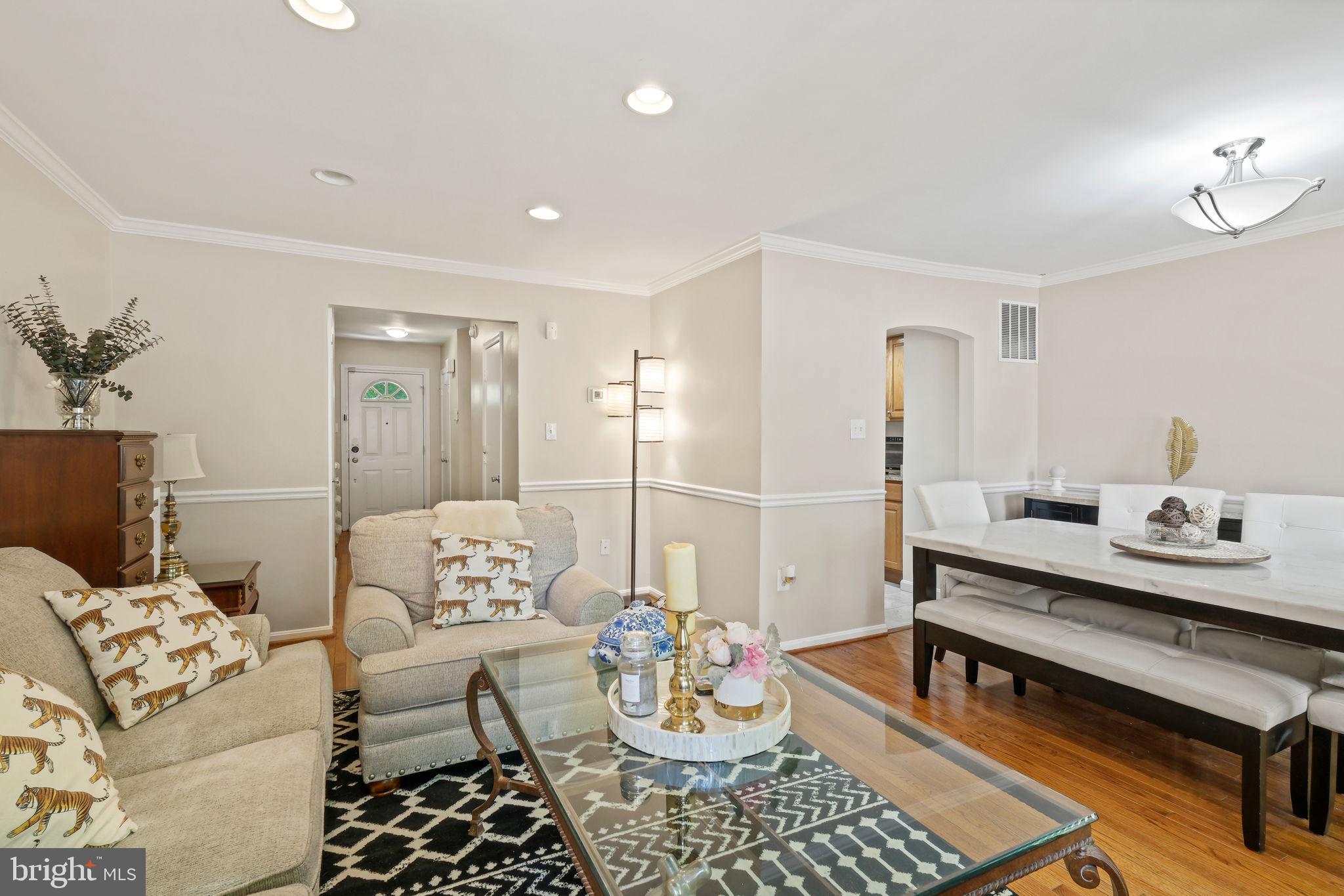 STRATTON COMMONS - Residential