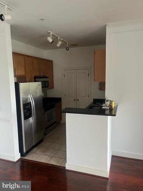 CAMP SPRINGS - Residential Lease