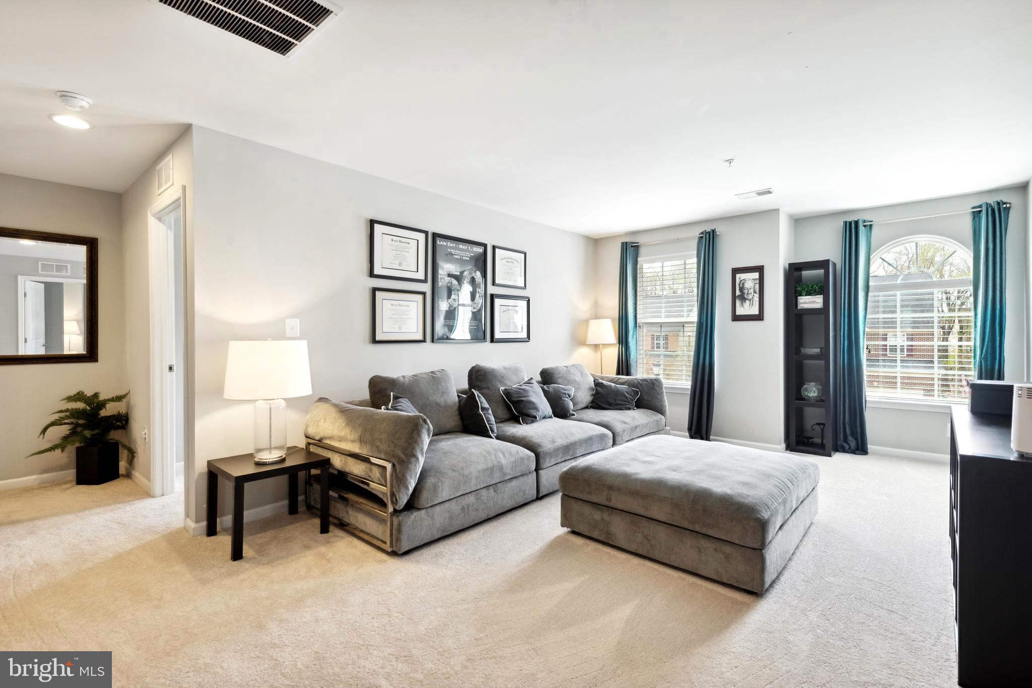 FAIRWOOD - Residential