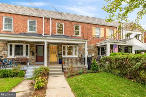 922 PERRY PLACE NE WASHINGTON DC 20017