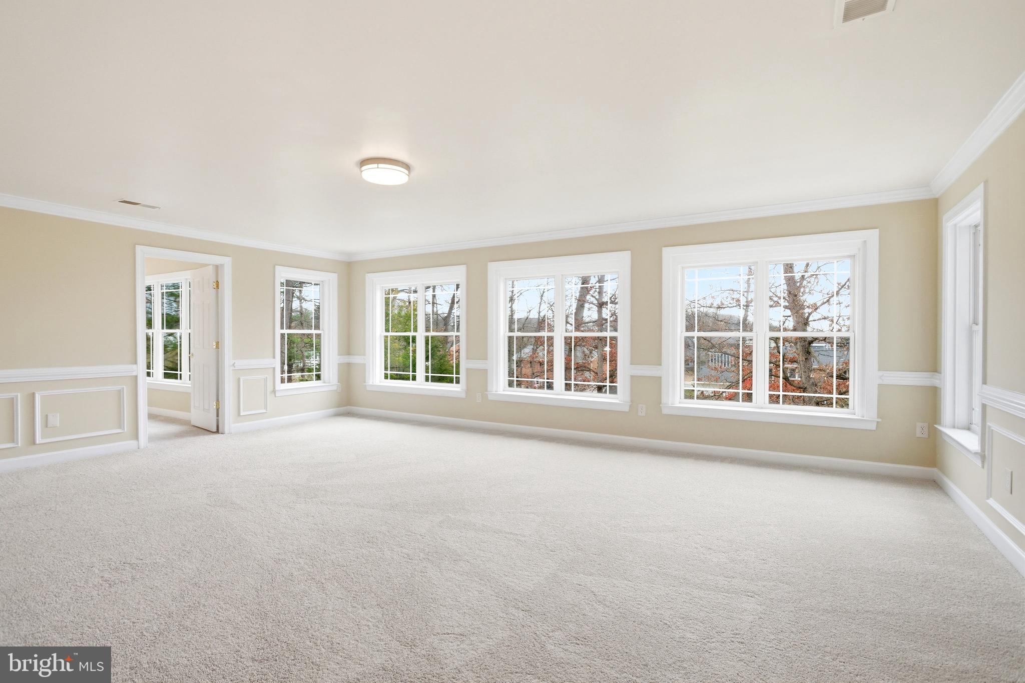 PINE RIDGE - Residential