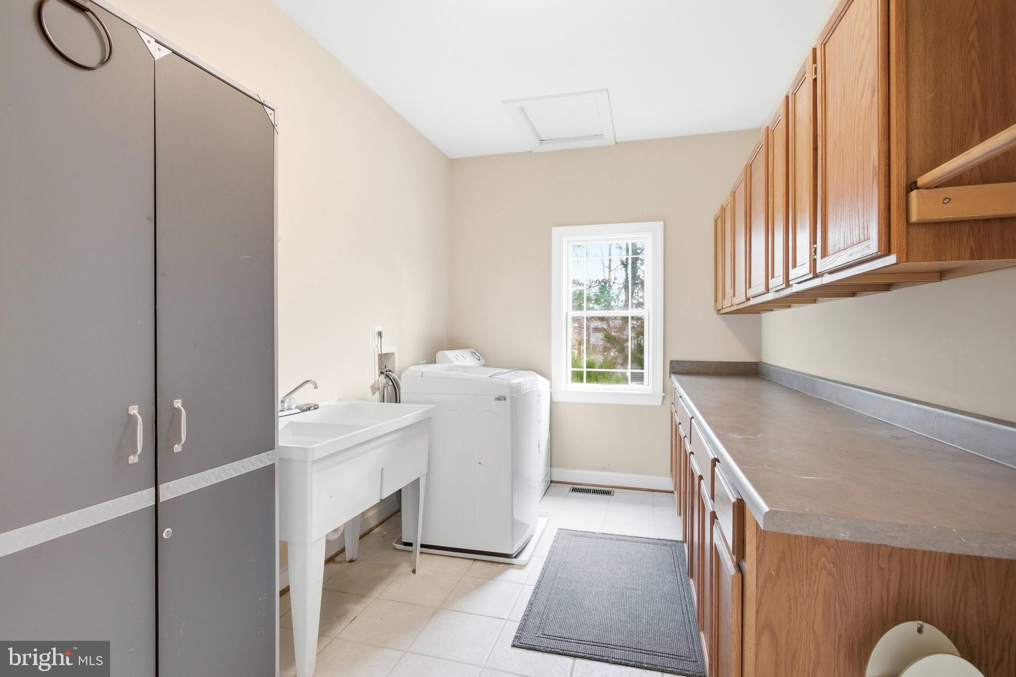 PINE RIDGE - Residential