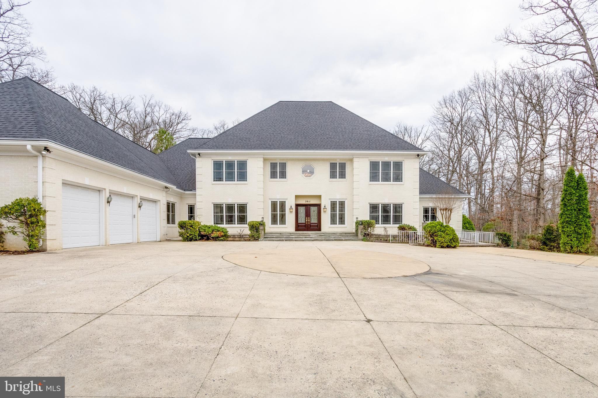 PINE RIDGE - Residential