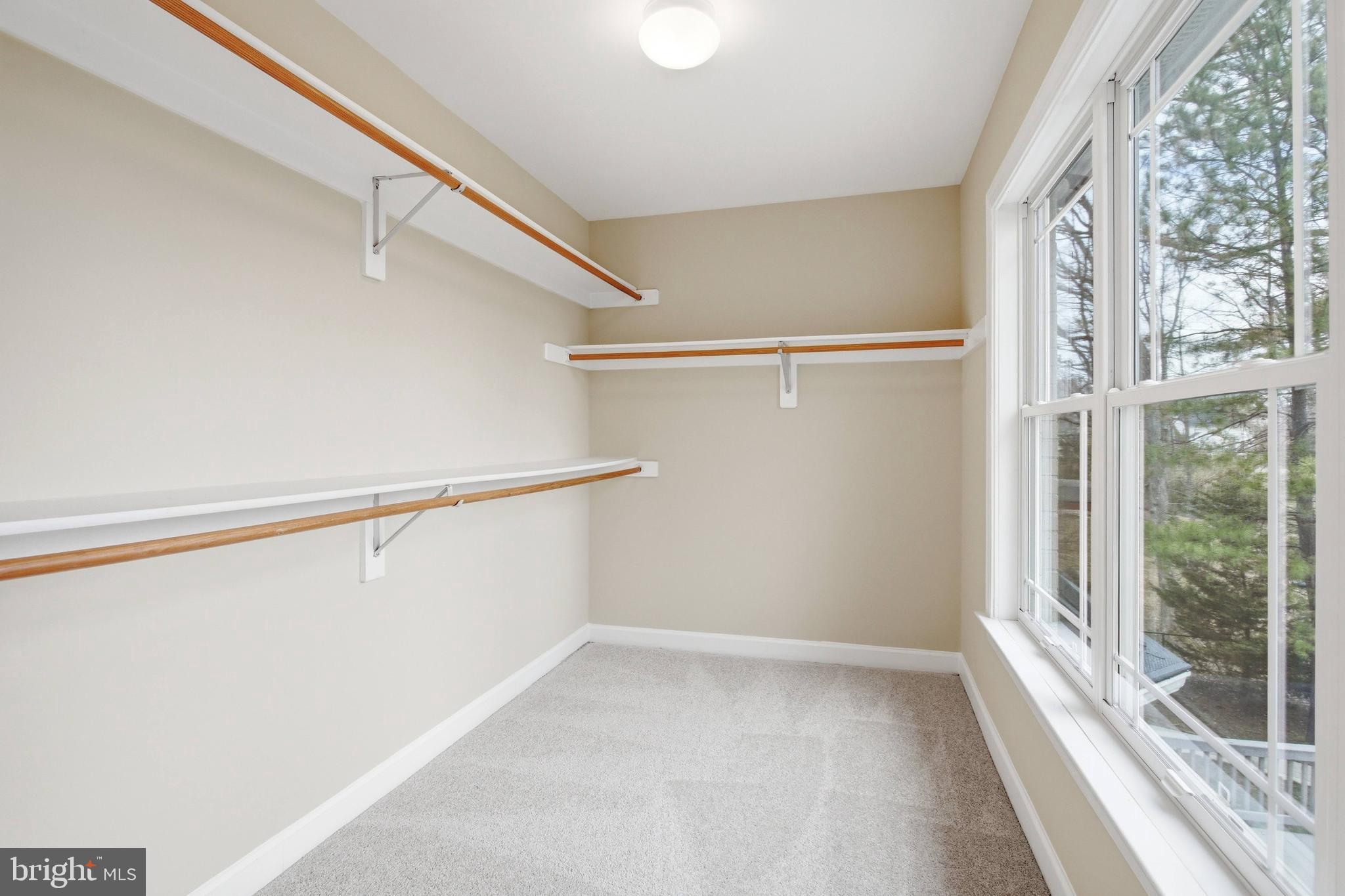 PINE RIDGE - Residential