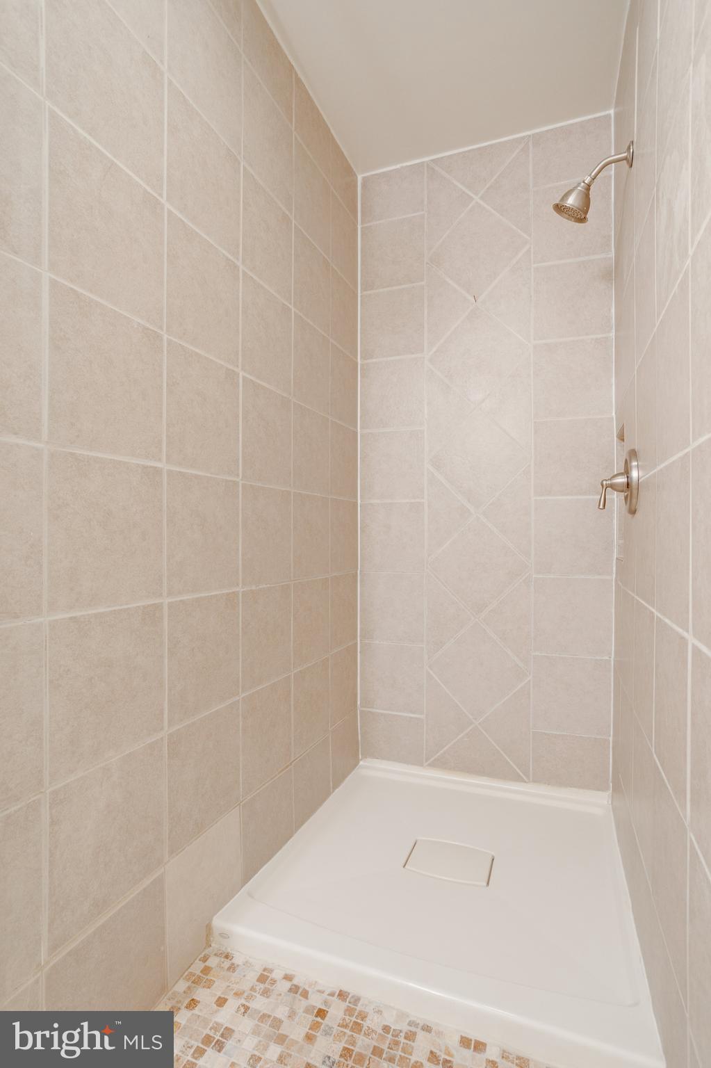 PINE RIDGE - Residential