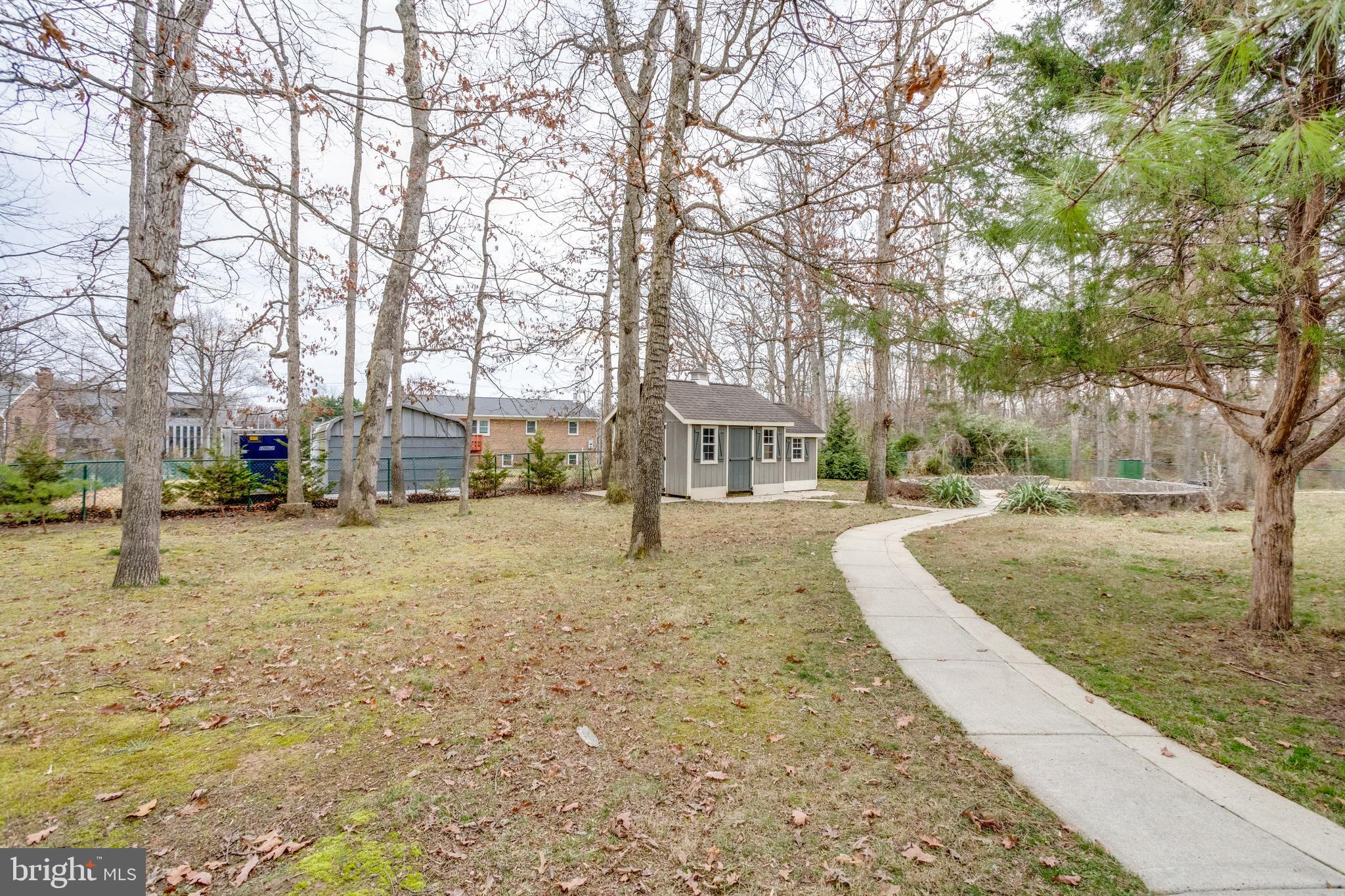 PINE RIDGE - Residential