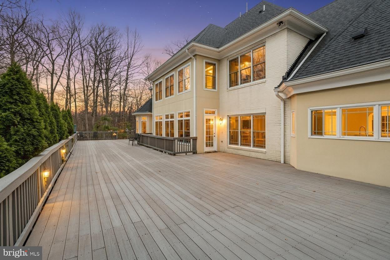 PINE RIDGE - Residential