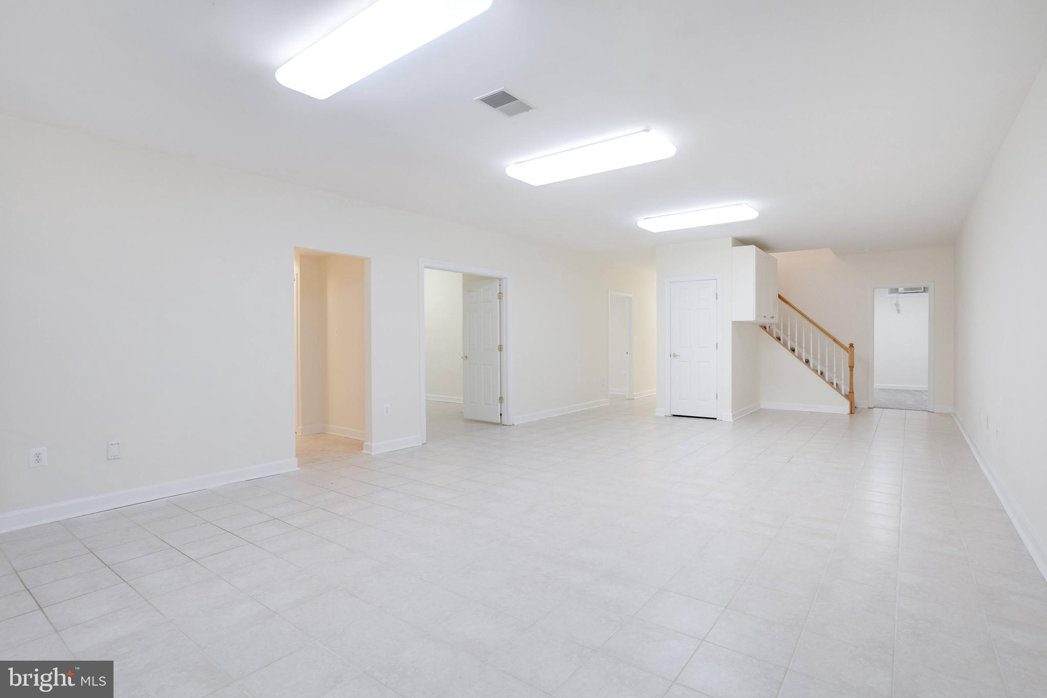 PINE RIDGE - Residential