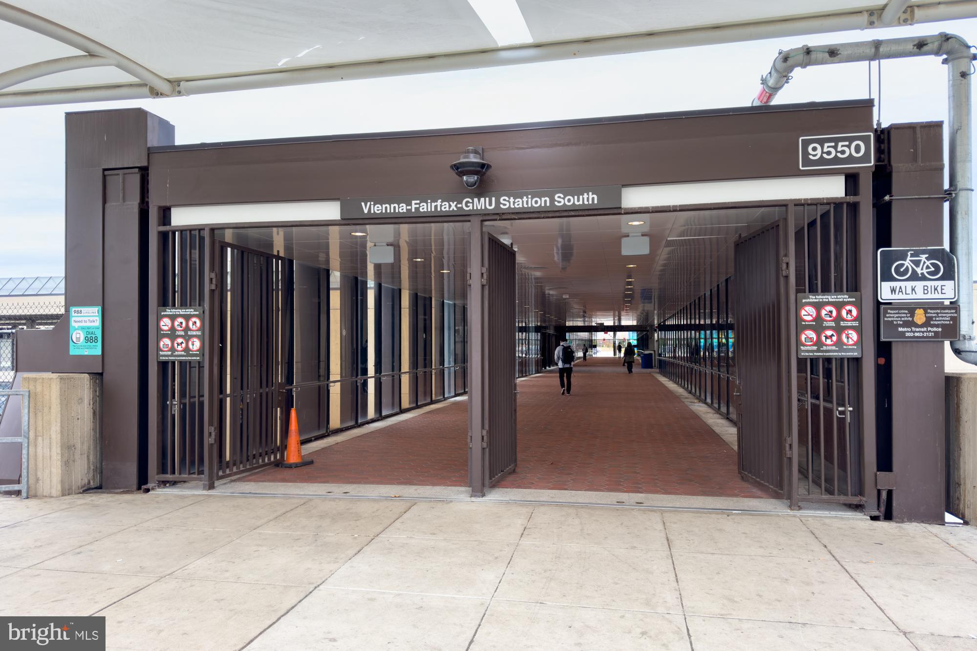 PINE RIDGE - Residential