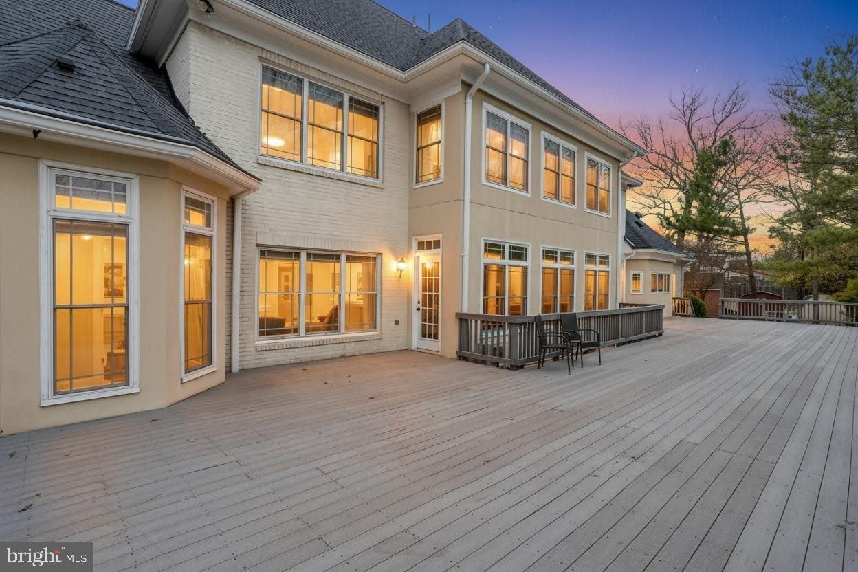 PINE RIDGE - Residential