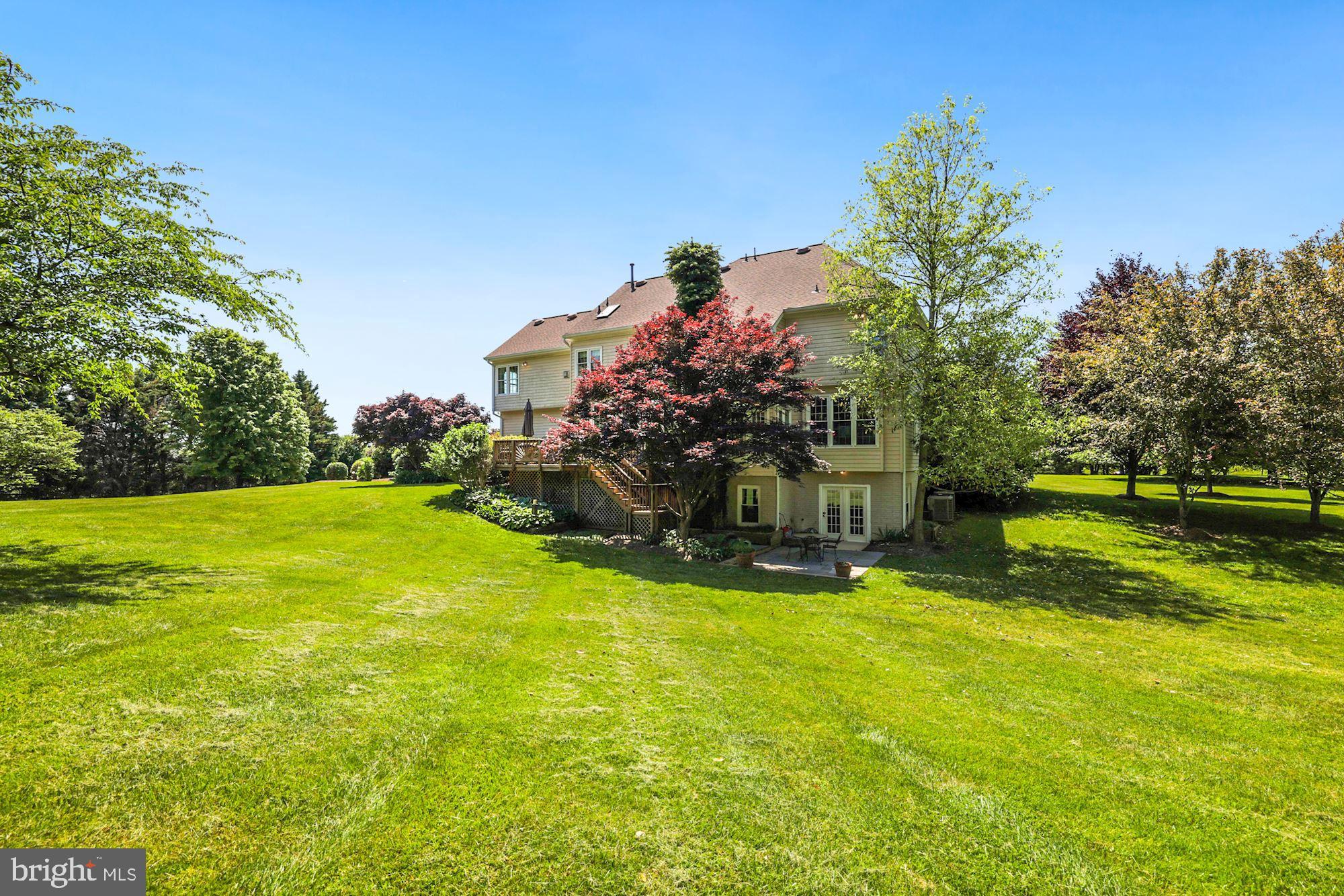 SPRING MEADOWS - Residential