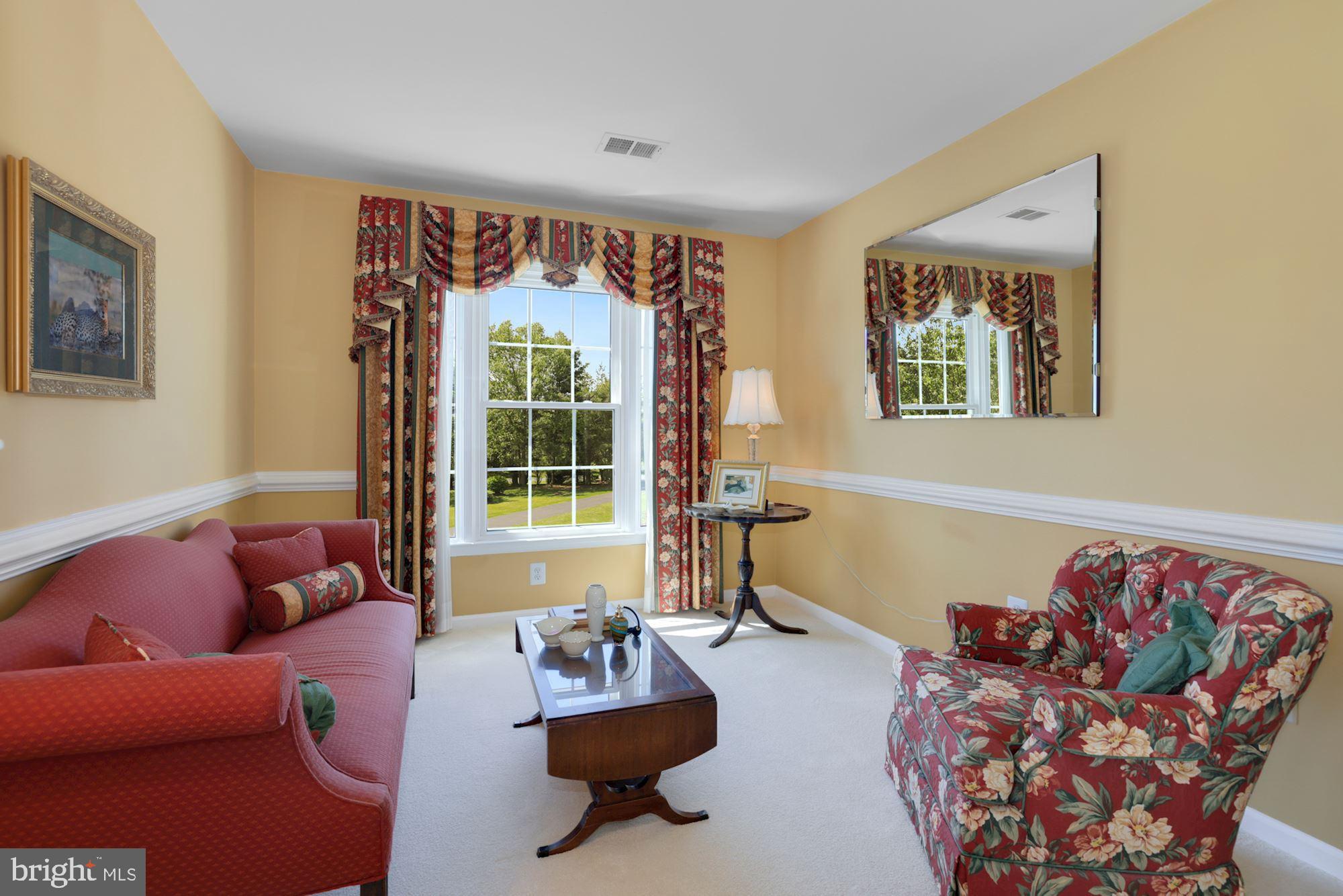 SPRING MEADOWS - Residential