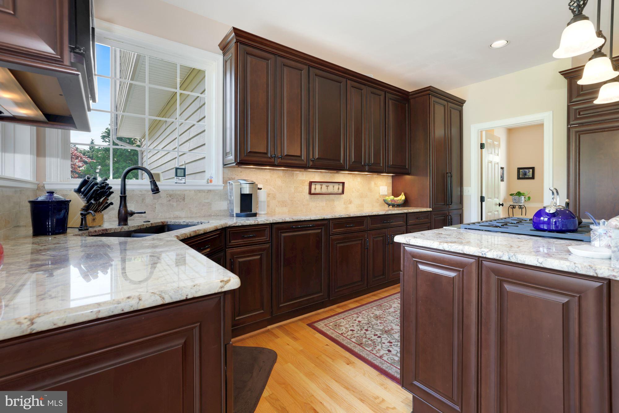 SPRING MEADOWS - Residential