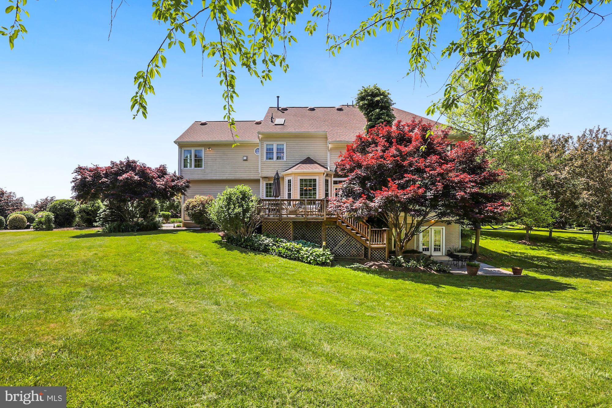 SPRING MEADOWS - Residential