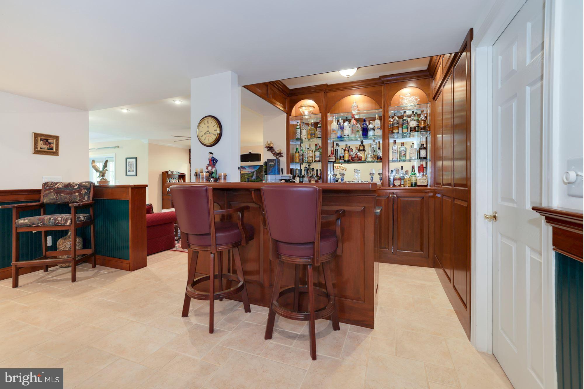 SPRING MEADOWS - Residential