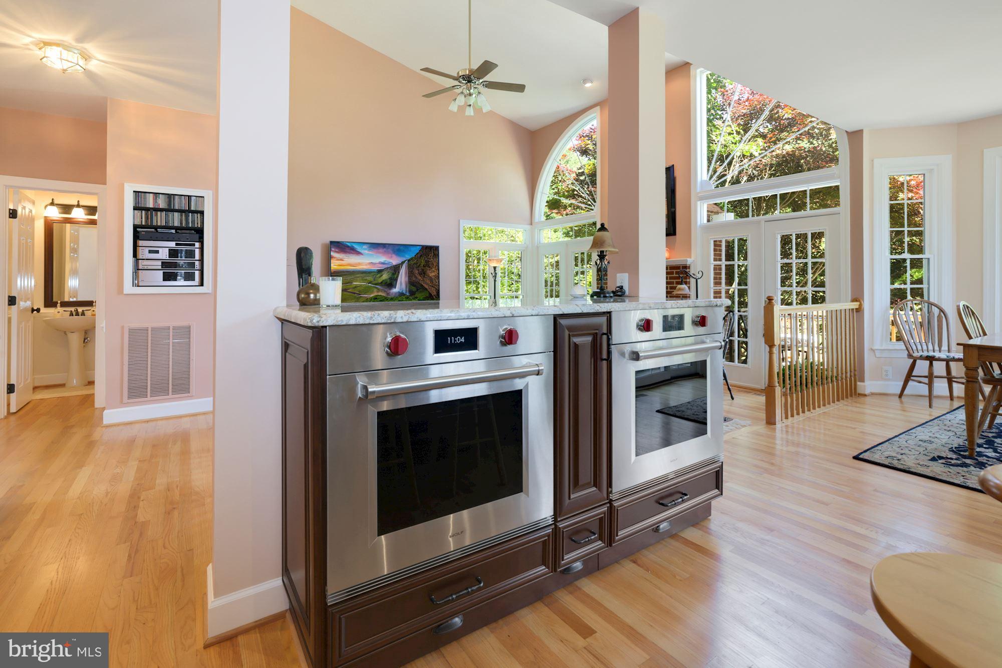 SPRING MEADOWS - Residential