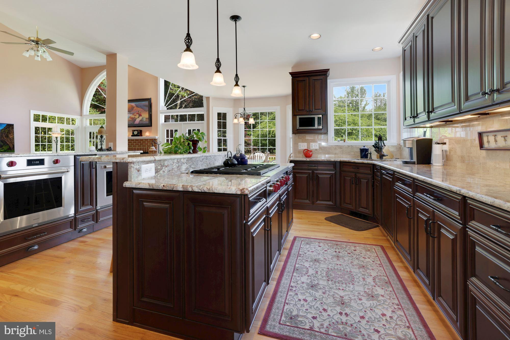 SPRING MEADOWS - Residential