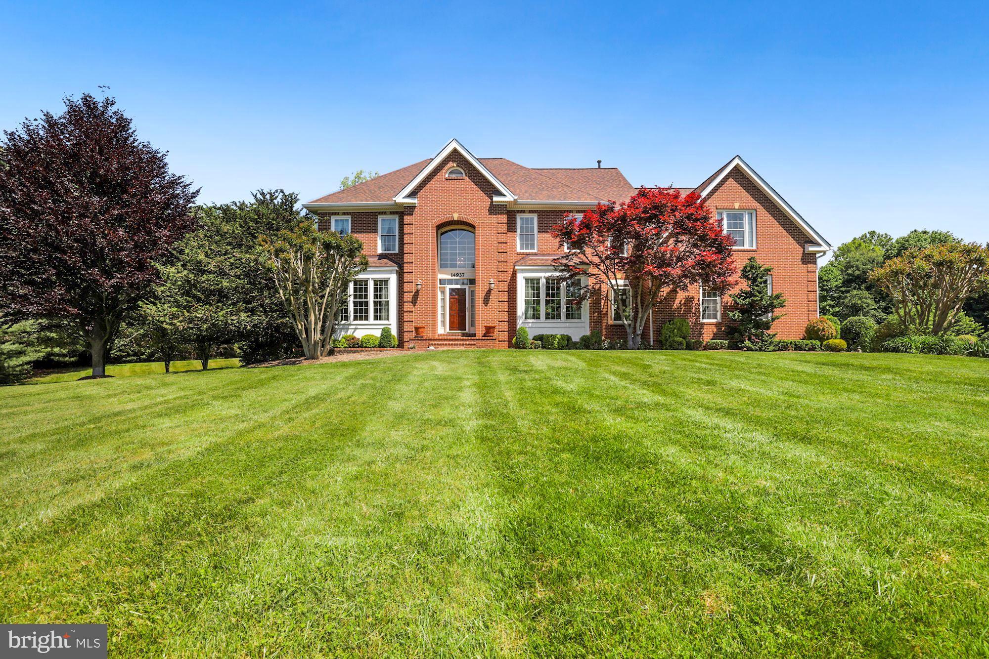 SPRING MEADOWS - Residential