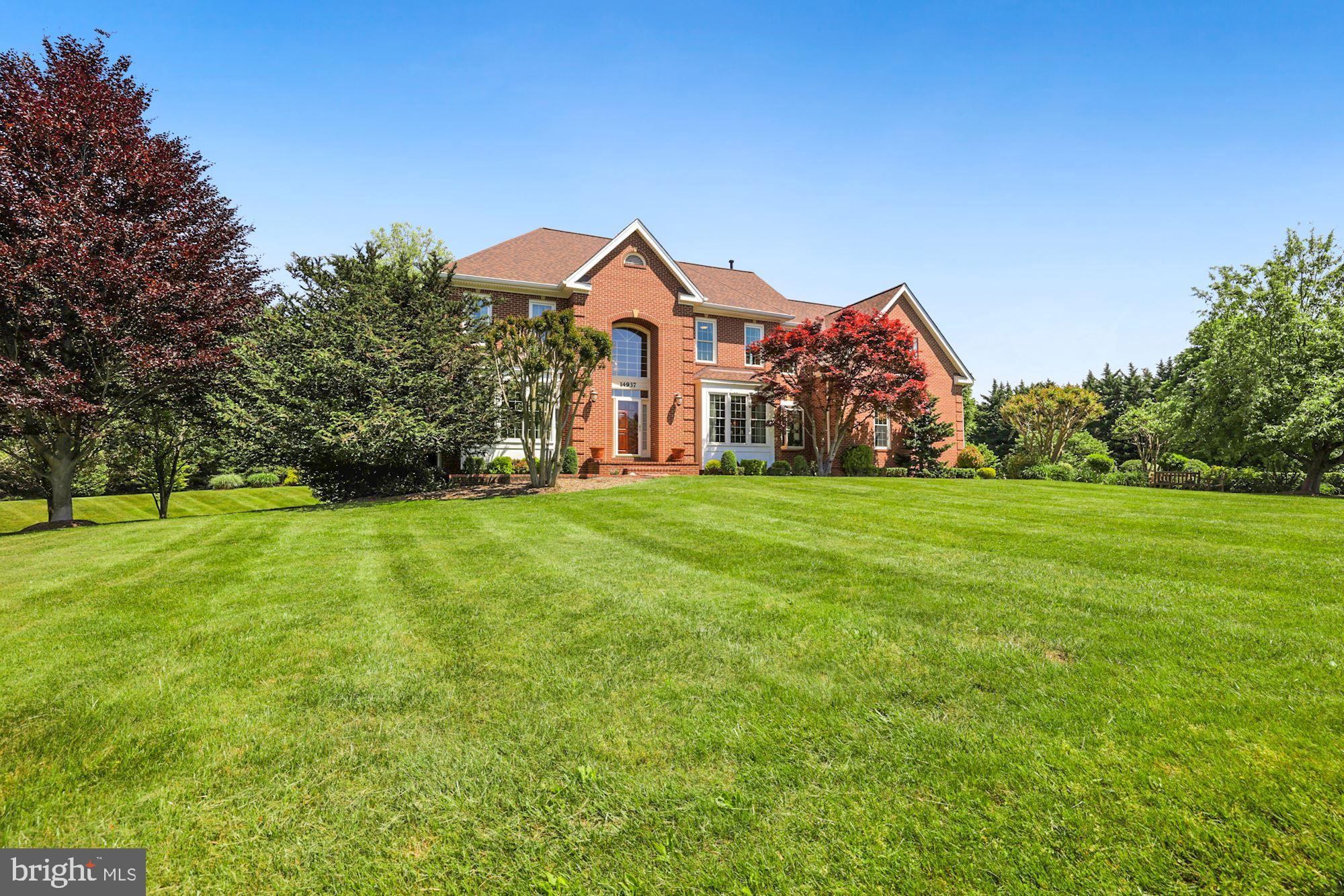 SPRING MEADOWS - Residential