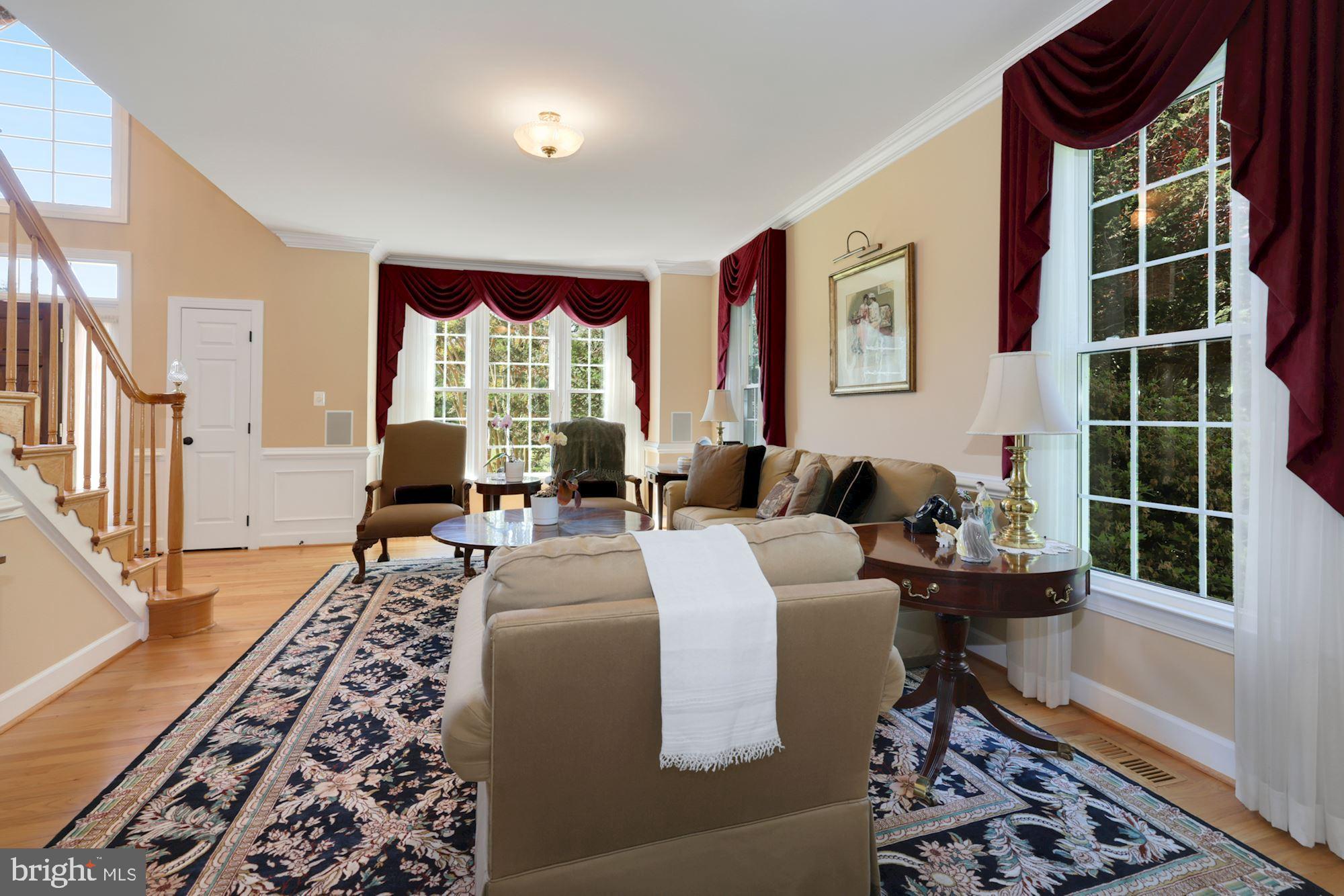 SPRING MEADOWS - Residential