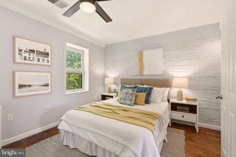 Tiny photo for 329 17th Street SE, WASHINGTON, DC 20003 (MLS # DCDC2259640)