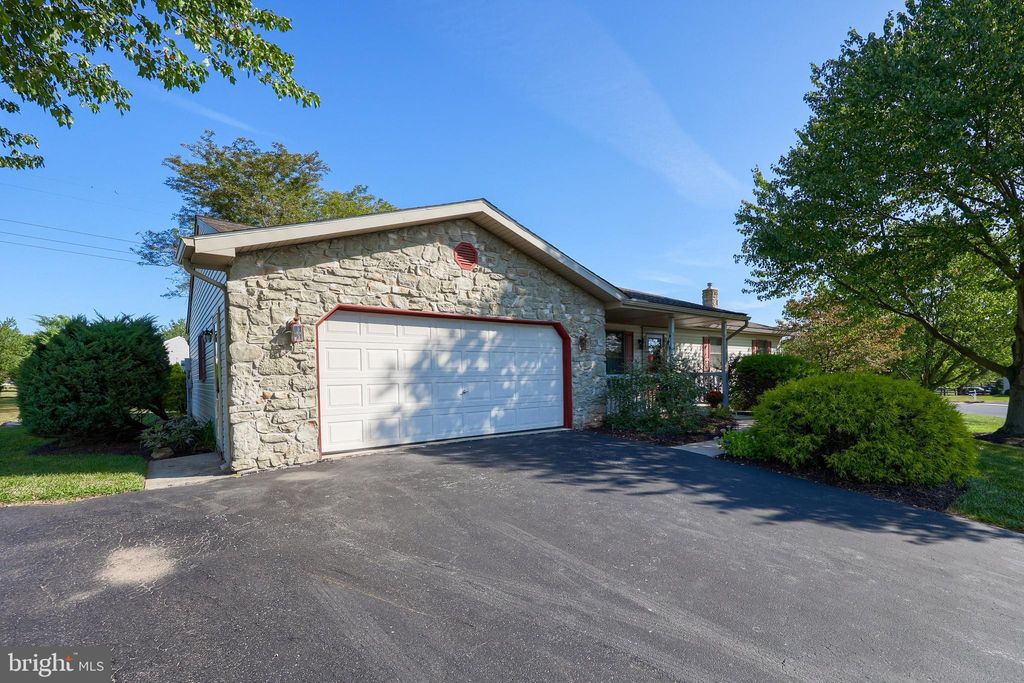 Photo of 112 Millstone Drive, DENVER, PA 17517 (MLS # PALA2055838)