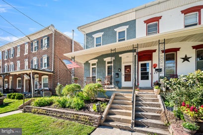 411 WALNUT STREET ROYERSFORD PA 19468