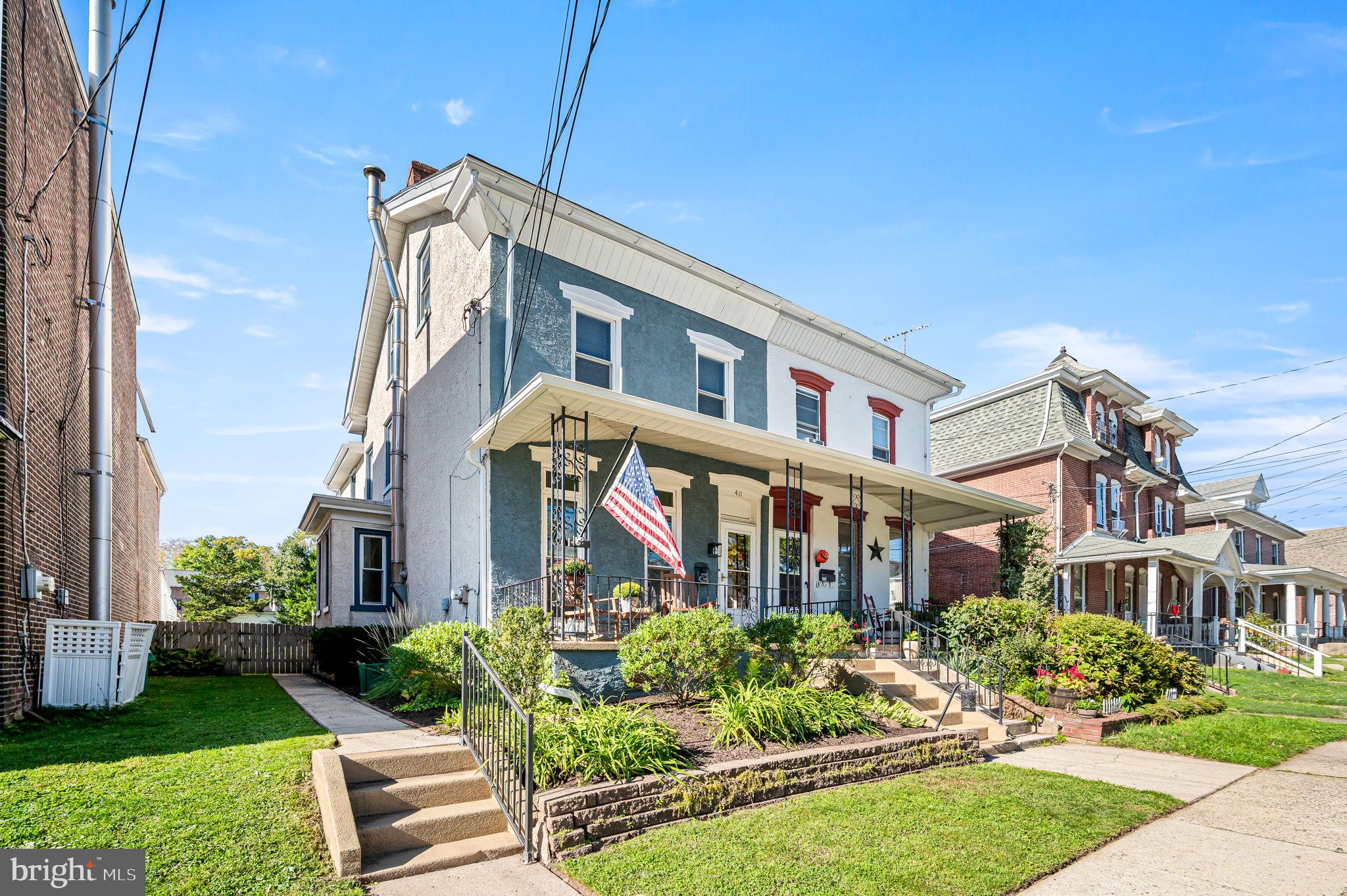 411 WALNUT STREET