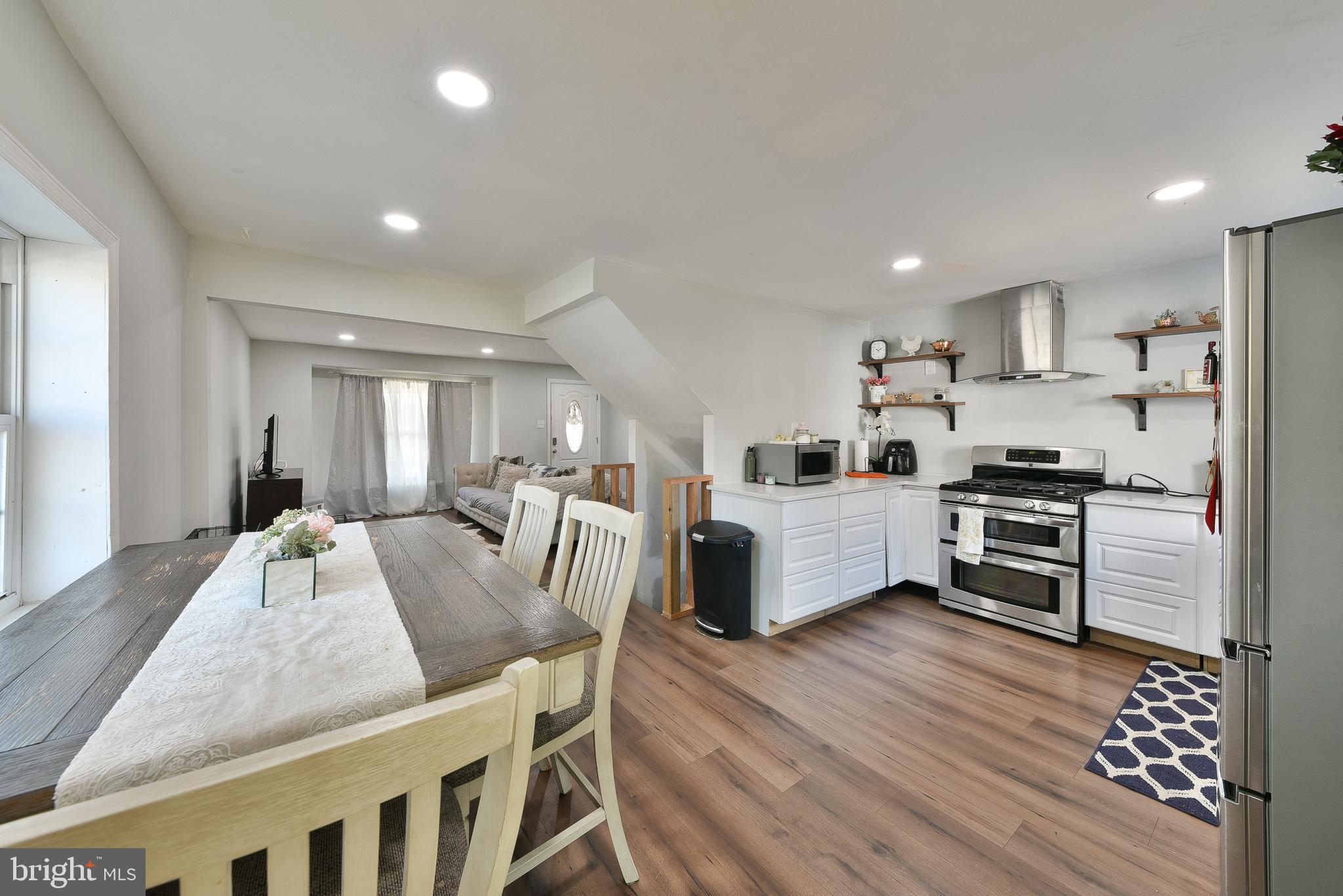 RHAWNHURST - Residential