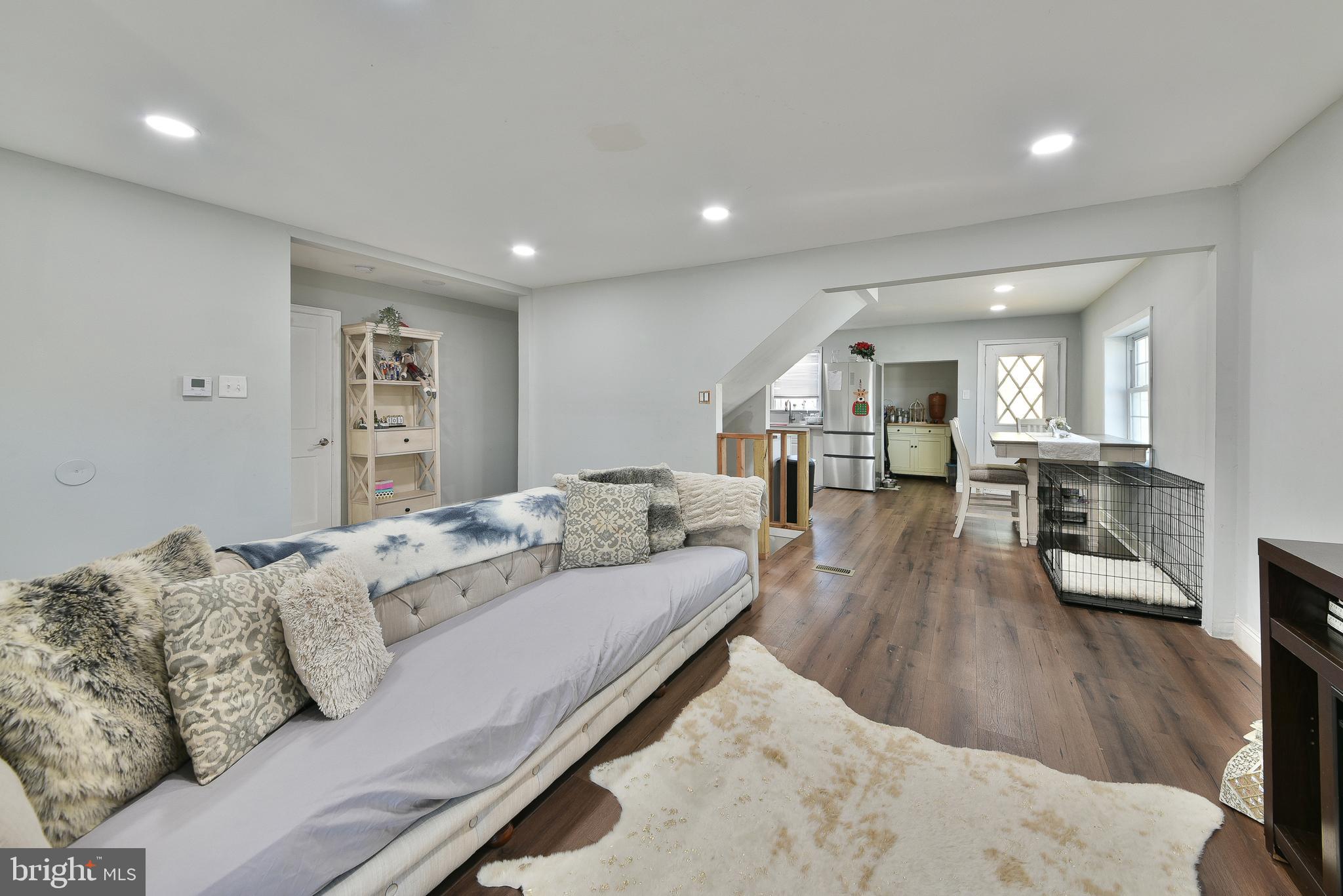 RHAWNHURST - Residential