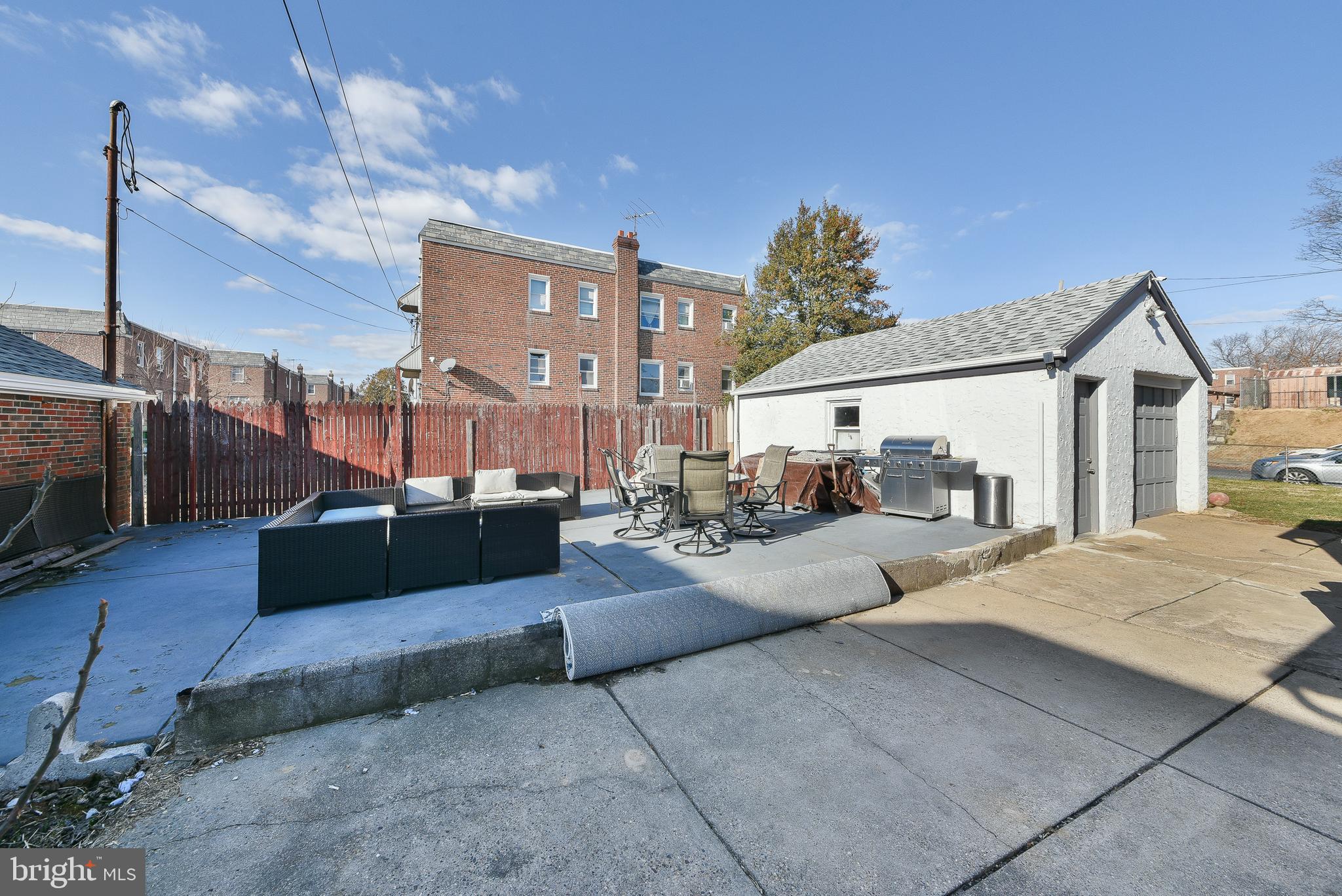 RHAWNHURST - Residential