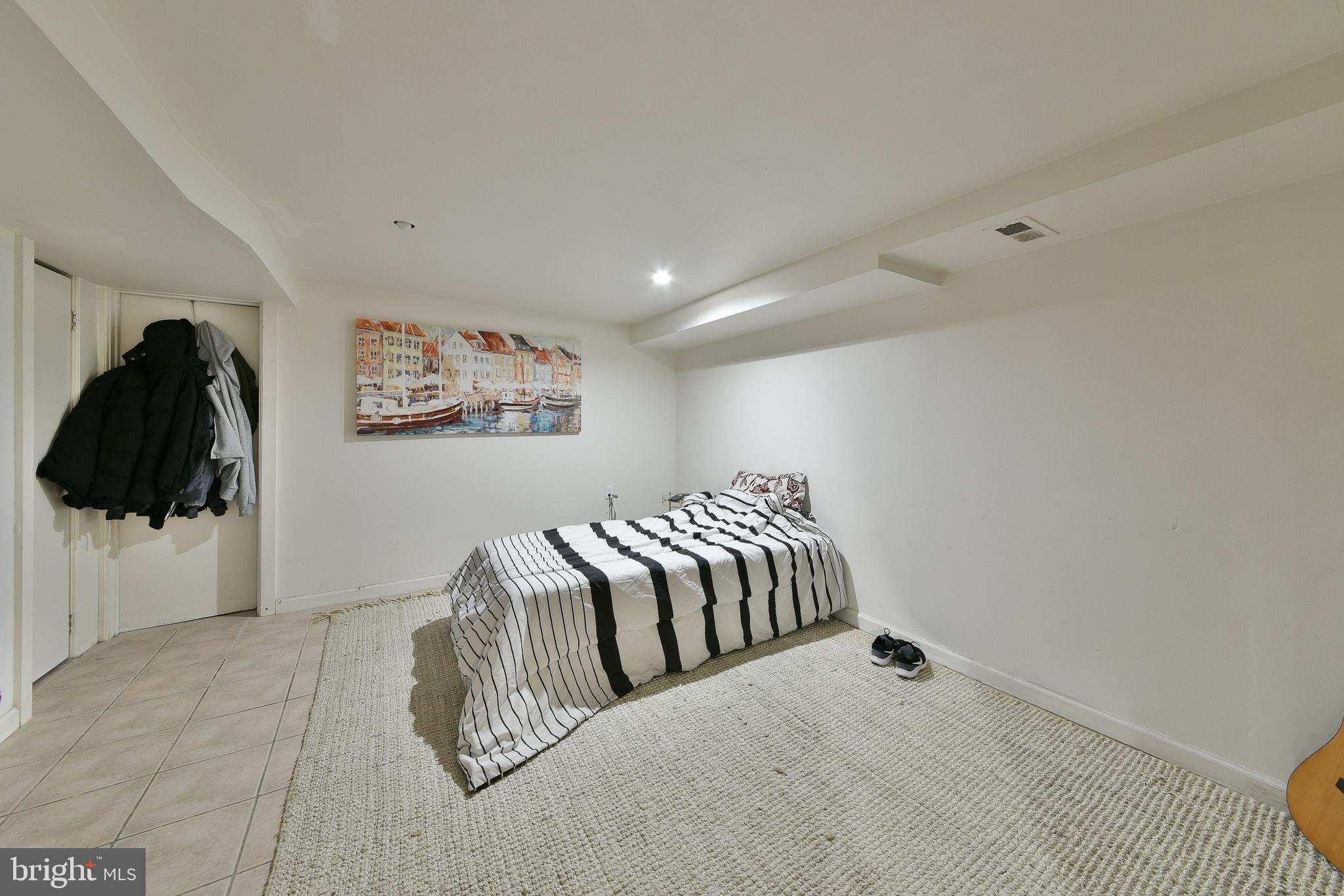 RHAWNHURST - Residential