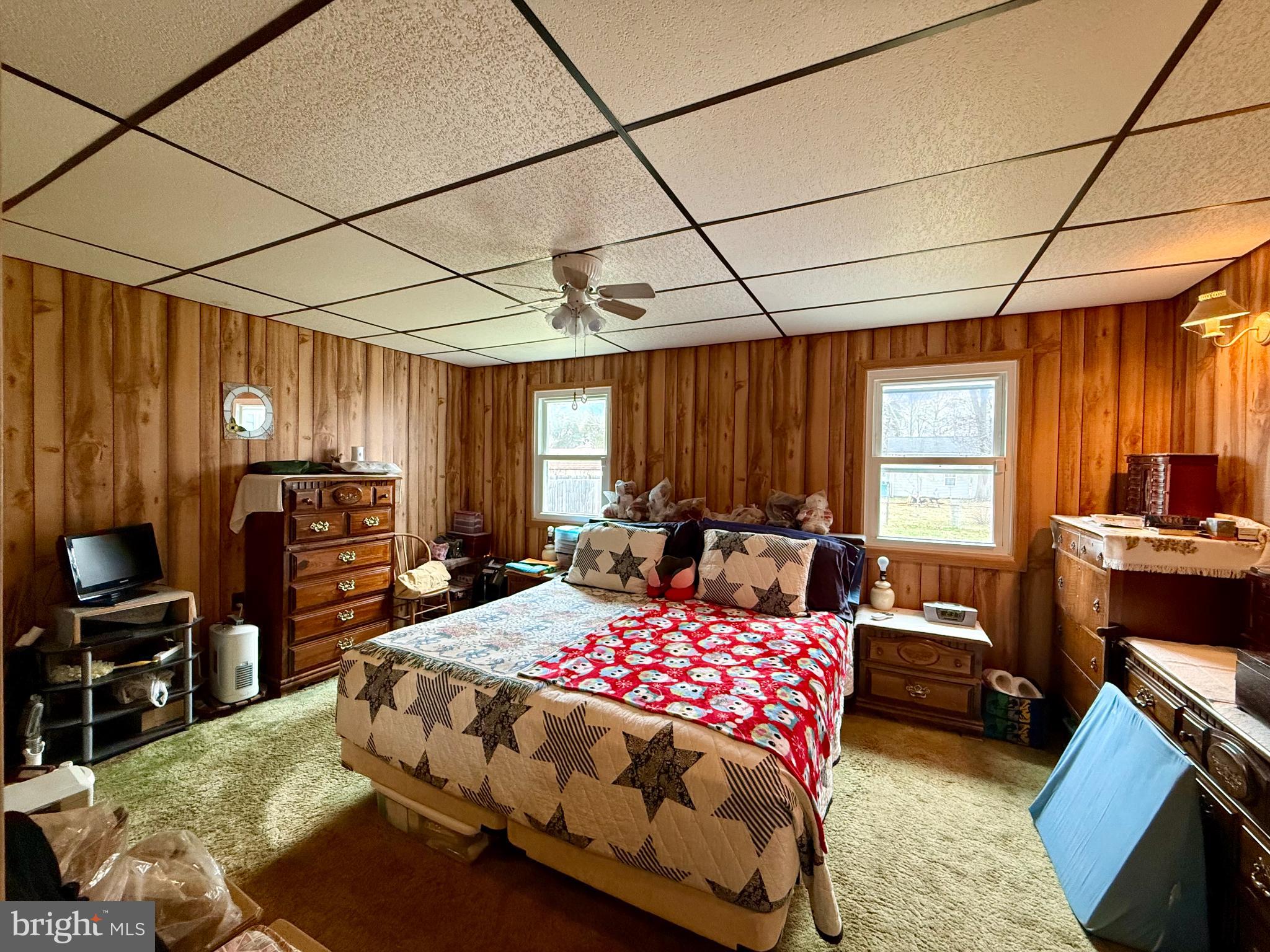 GOLDEN BEACH - Residential