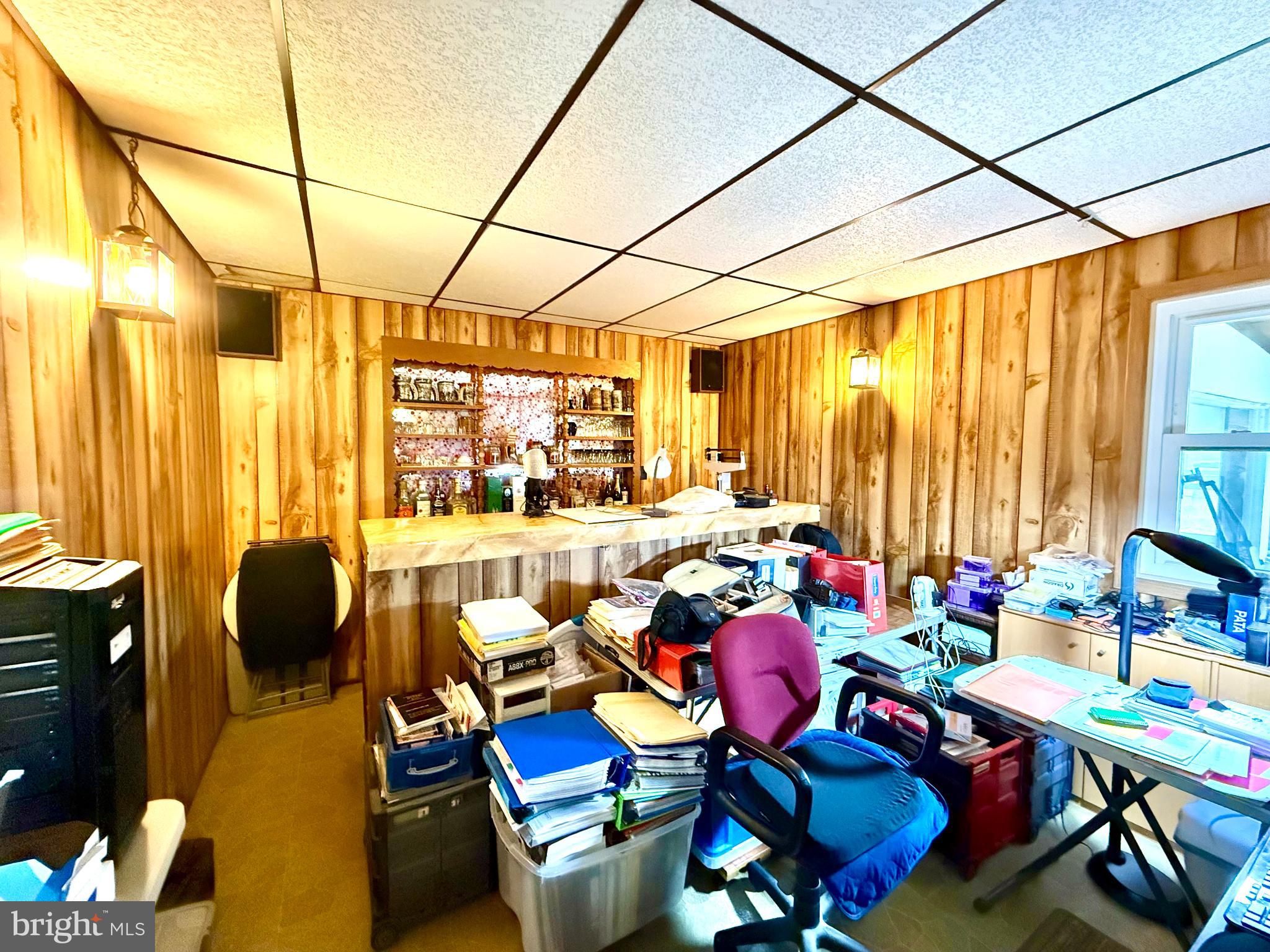 GOLDEN BEACH - Residential