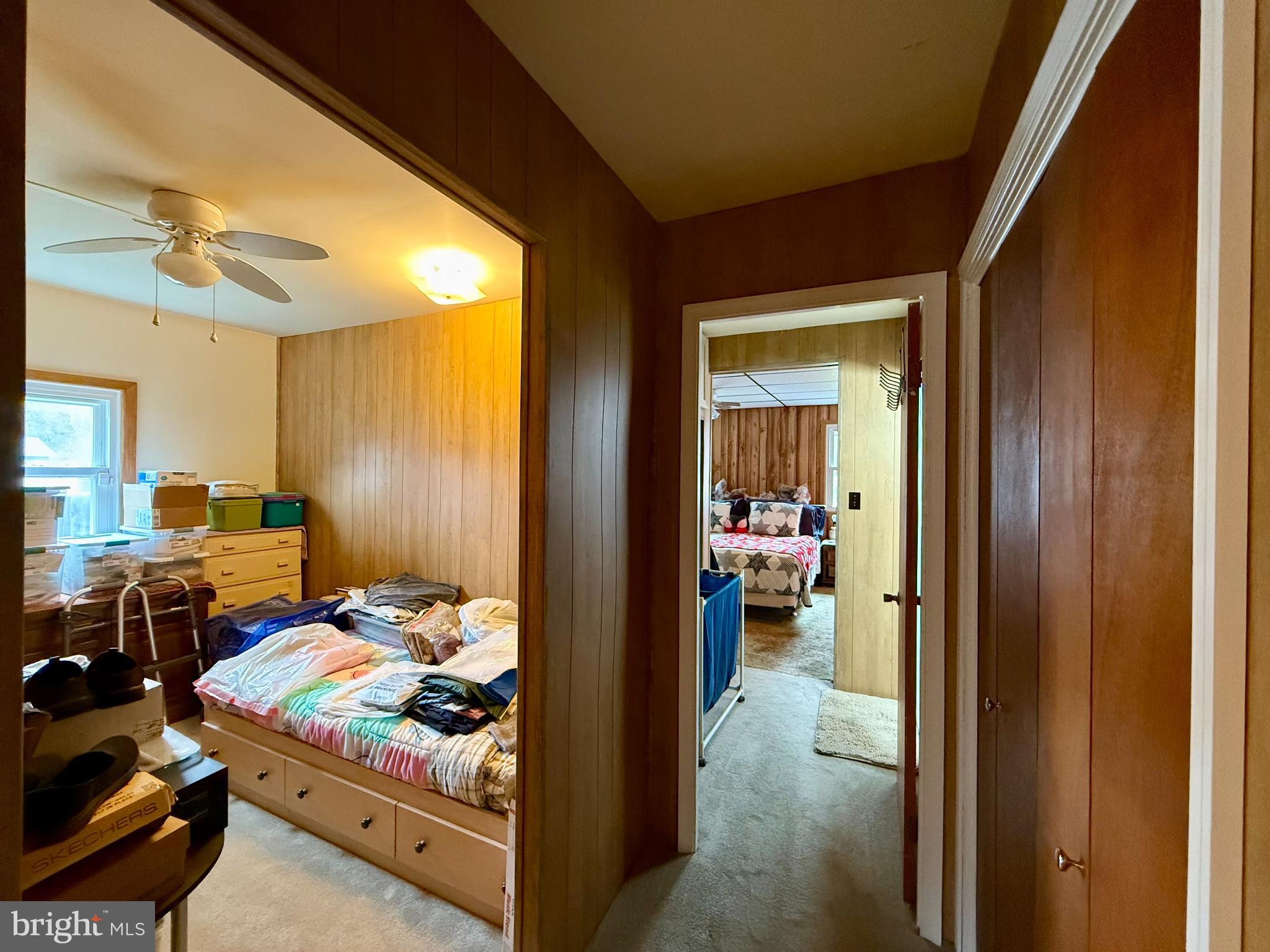 GOLDEN BEACH - Residential