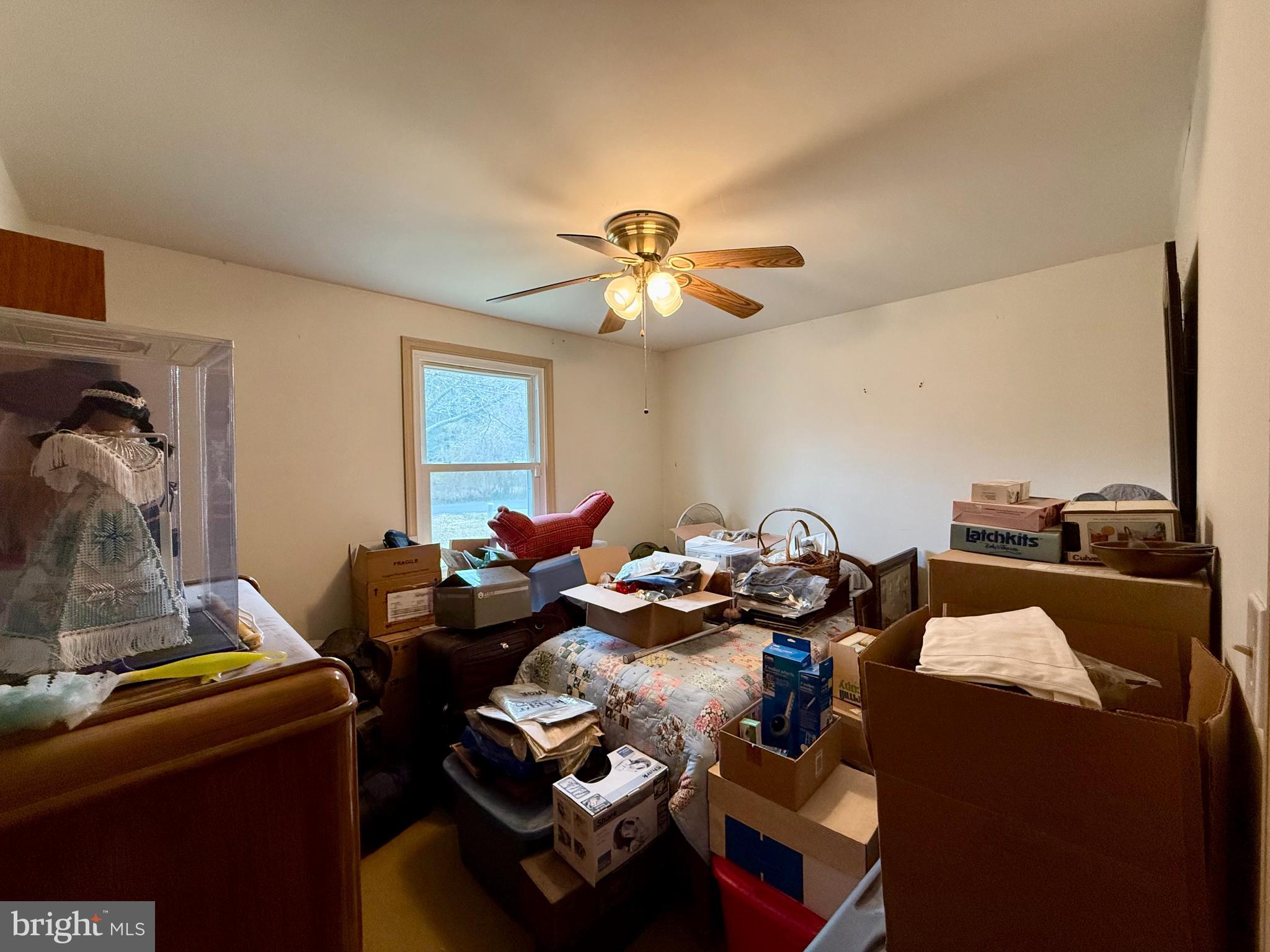 GOLDEN BEACH - Residential