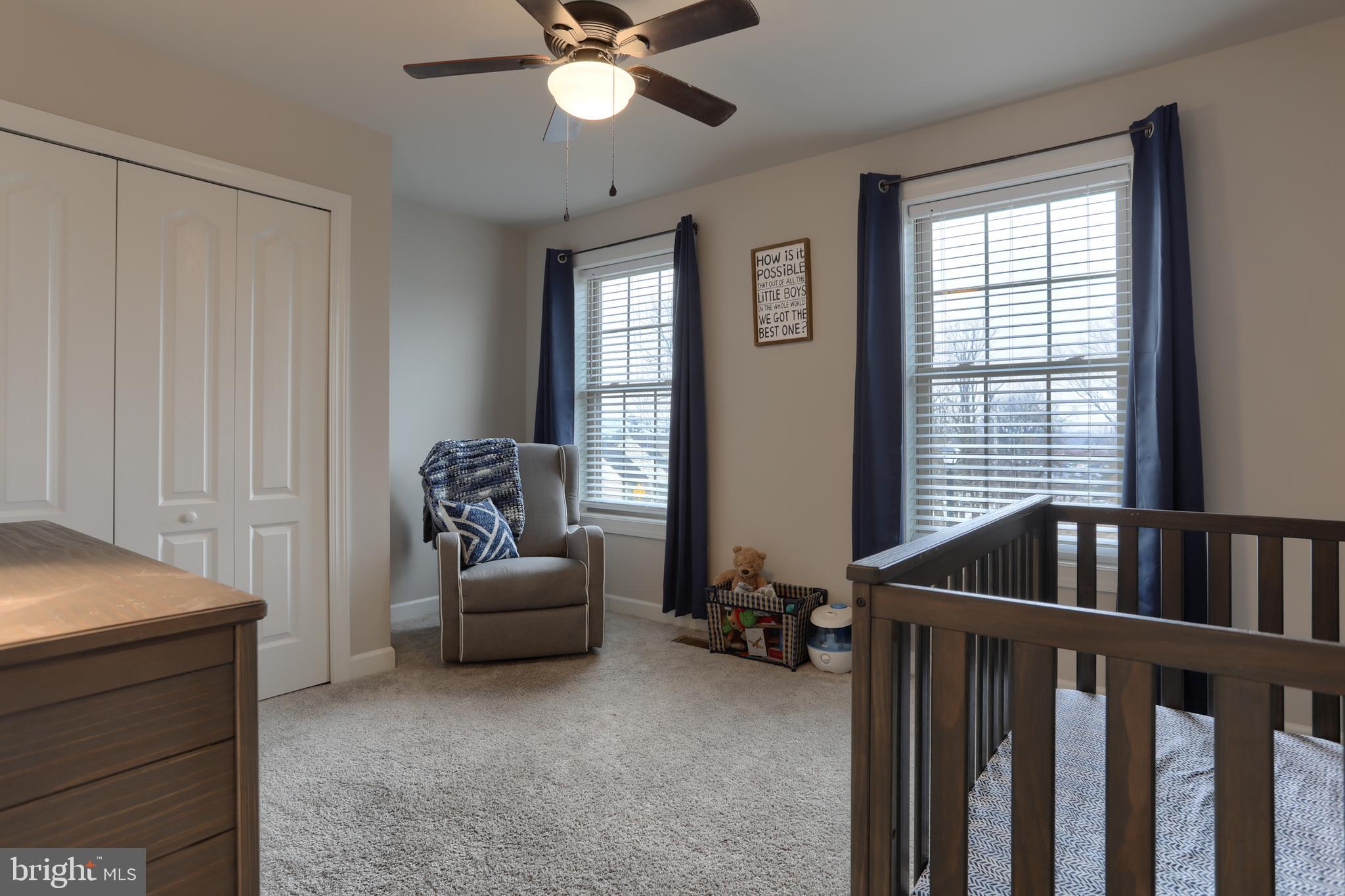 WOODLAND HILLS - Residential