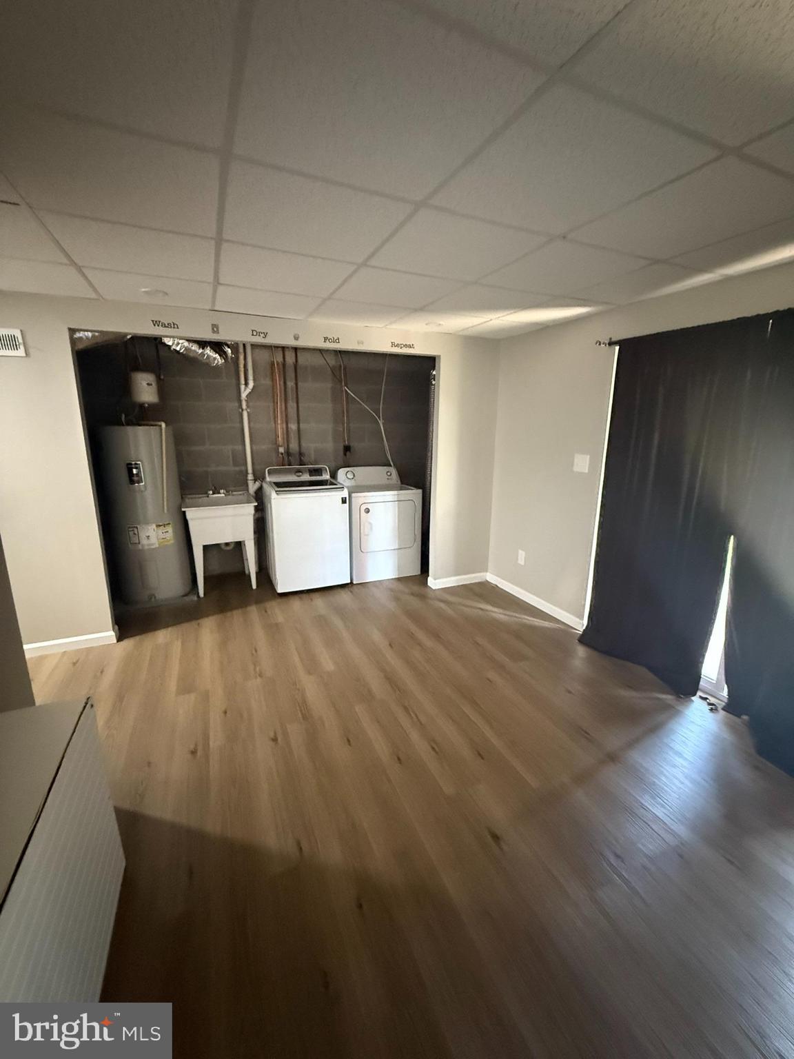 MARINE OAKS VILLAGE - Residential Lease