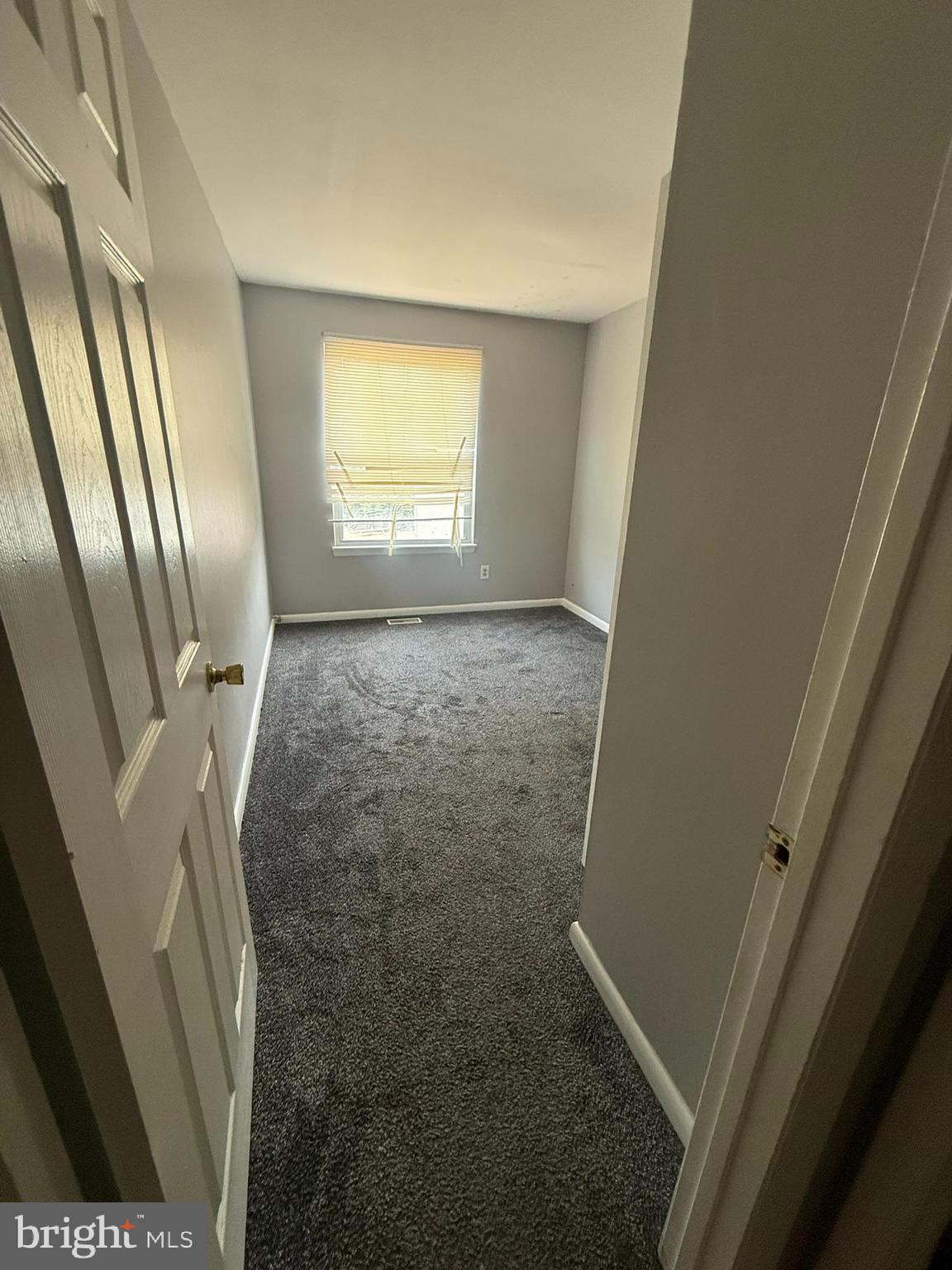 MARINE OAKS VILLAGE - Residential Lease